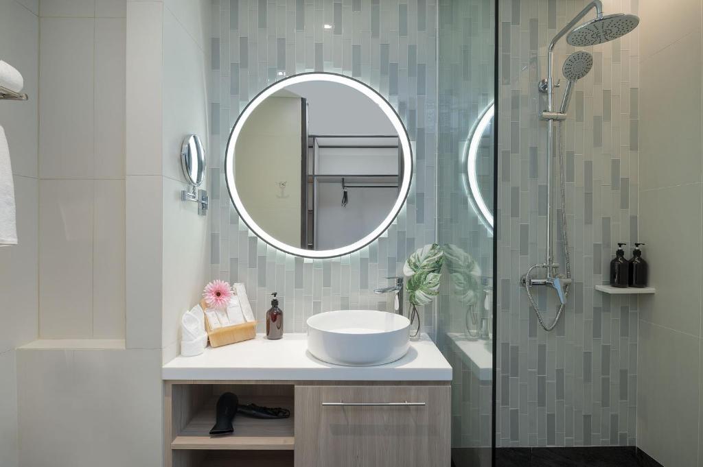 Double or Twin Deluxe