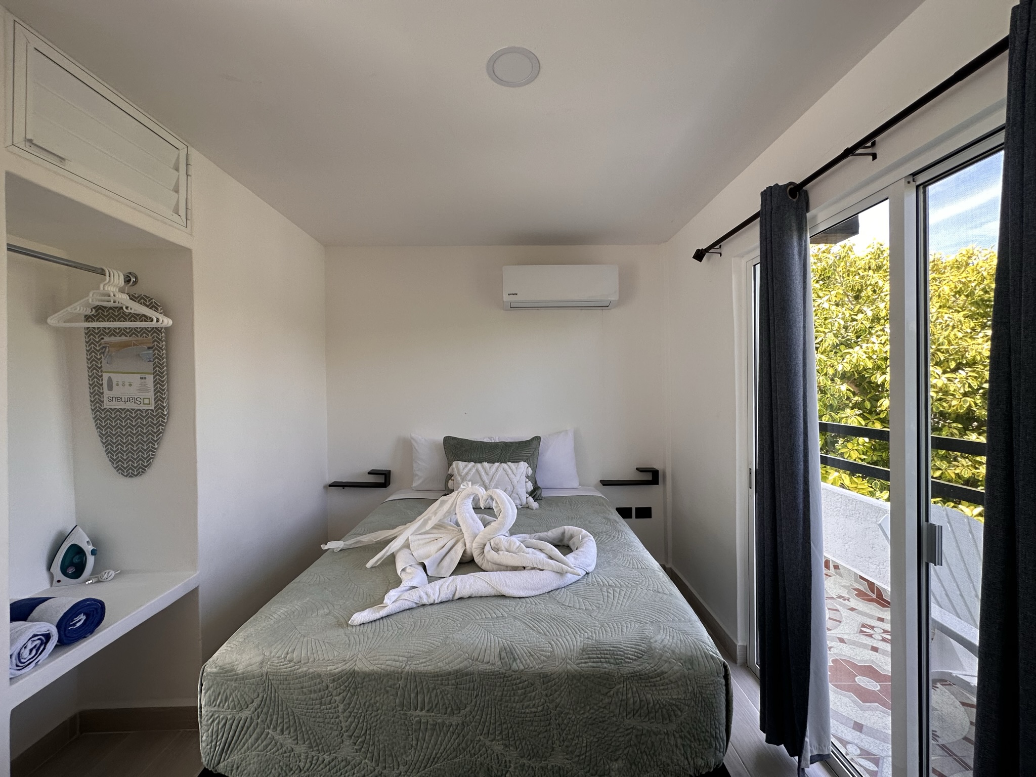 Apartment Capacity 2