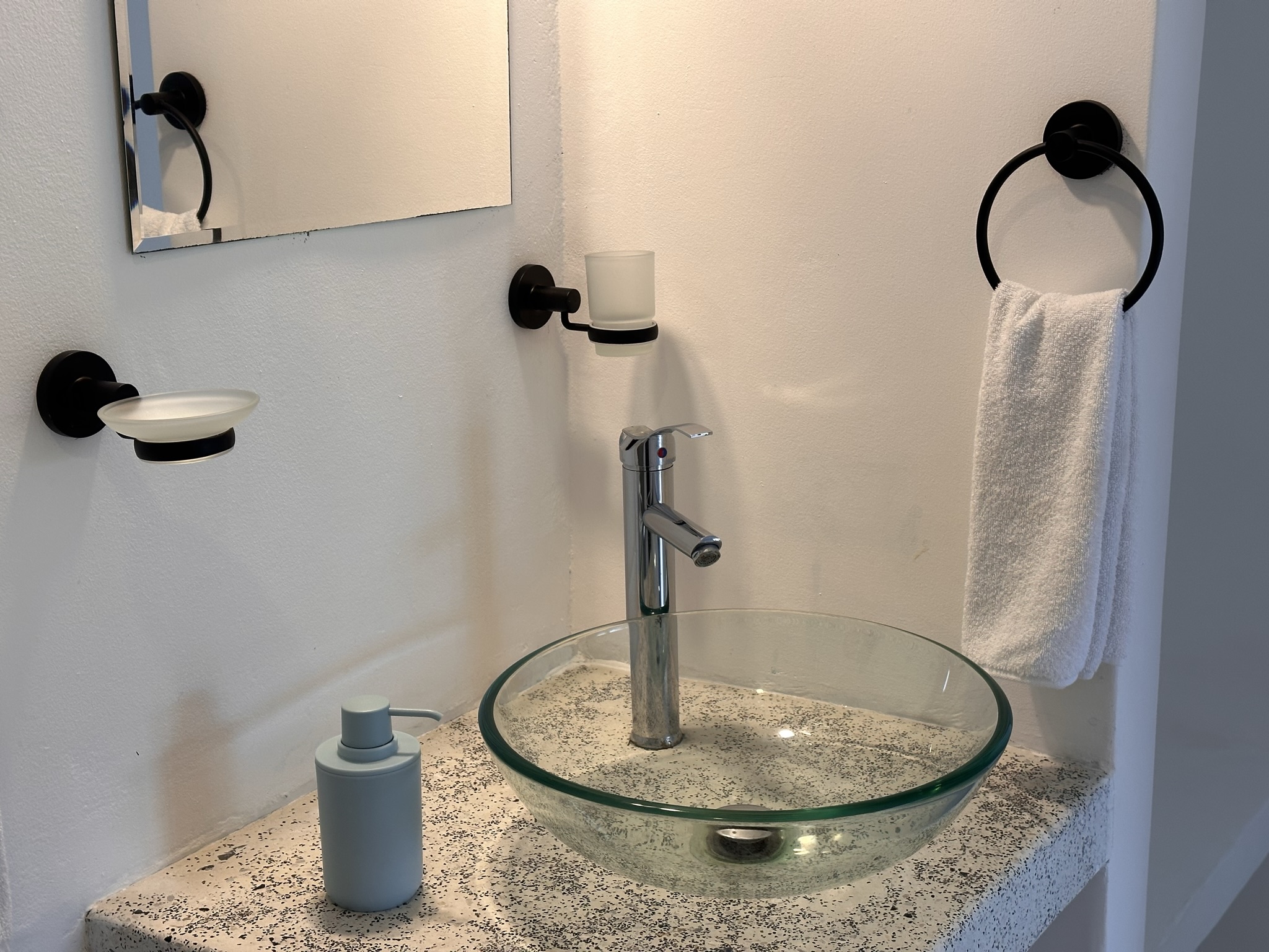 Apartment Capacity 2