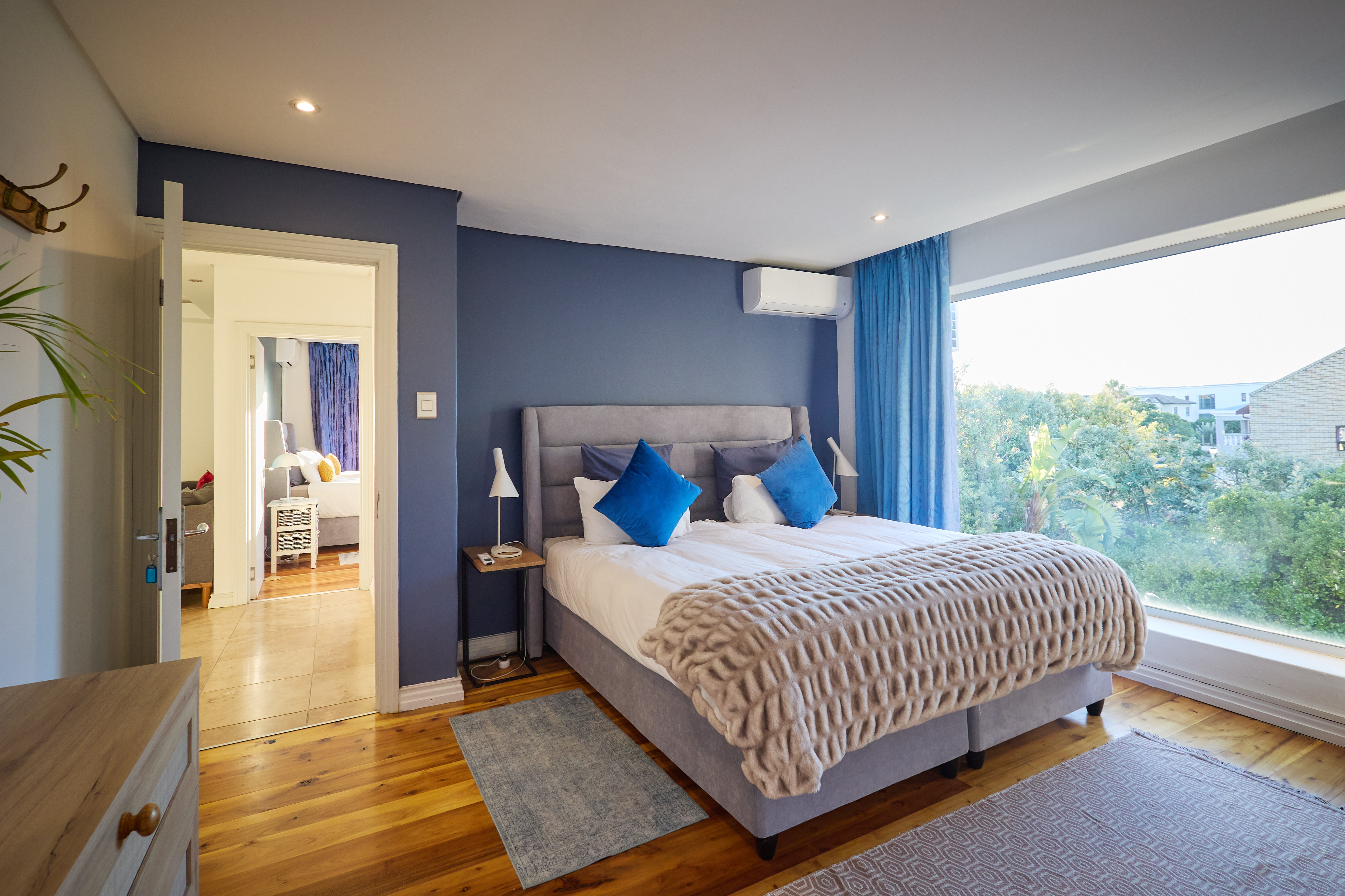 Double or Twin One Bed