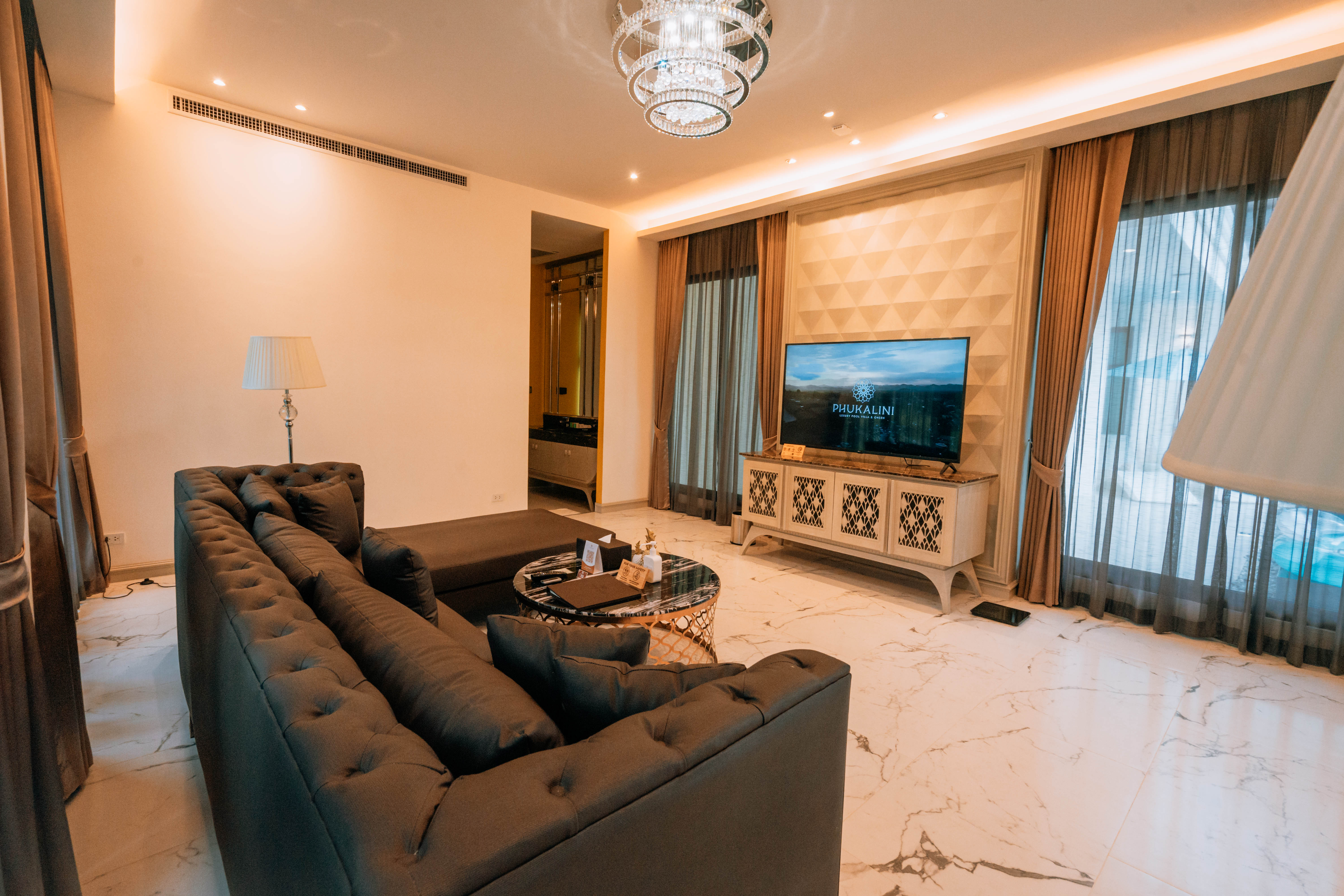 Villa Four Bedrooms with Private Pool