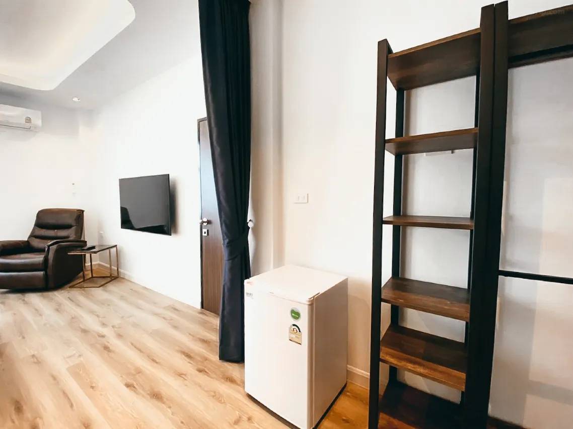 Double Deluxe King Bed