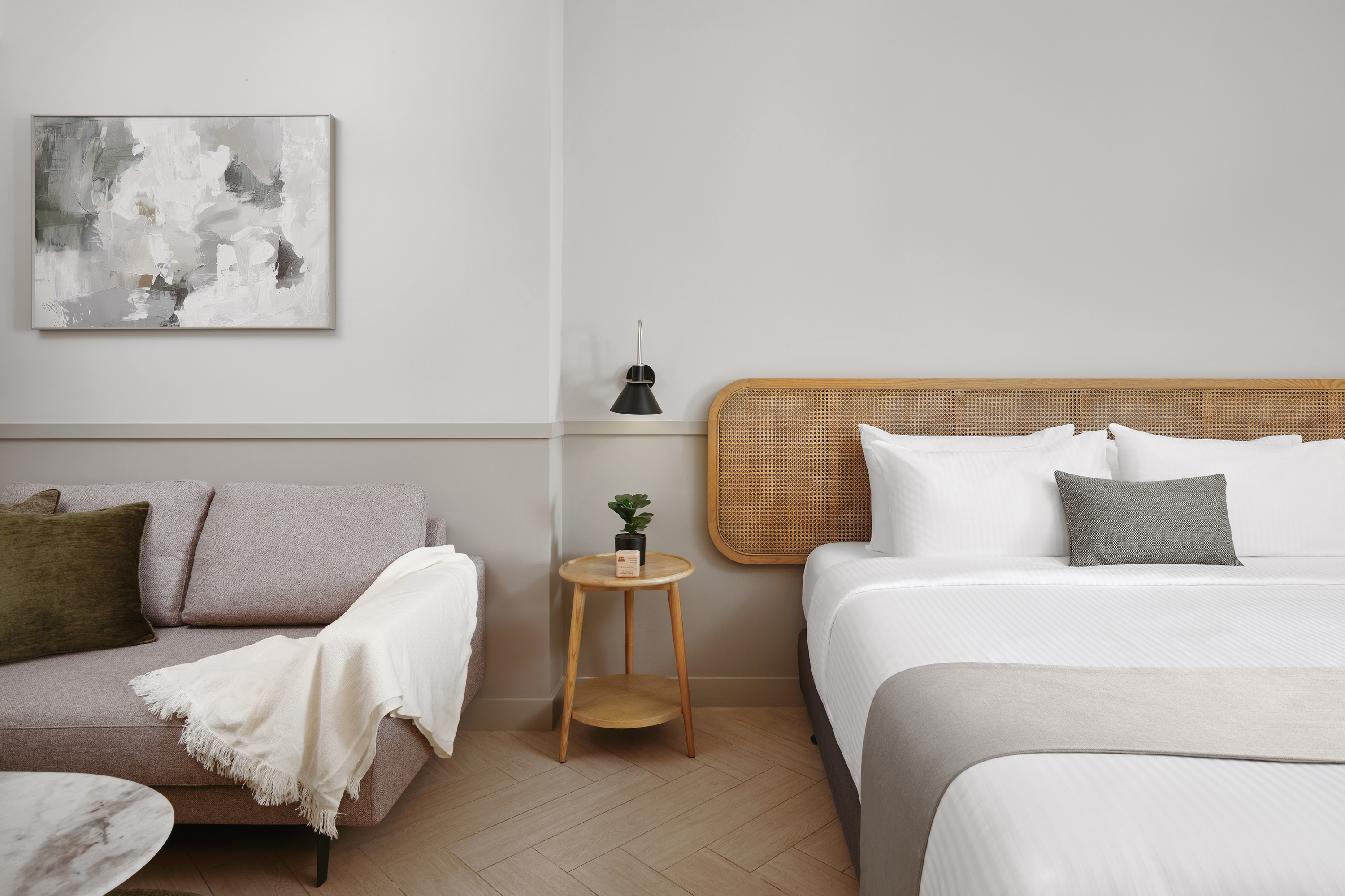 Double Deluxe King Bed