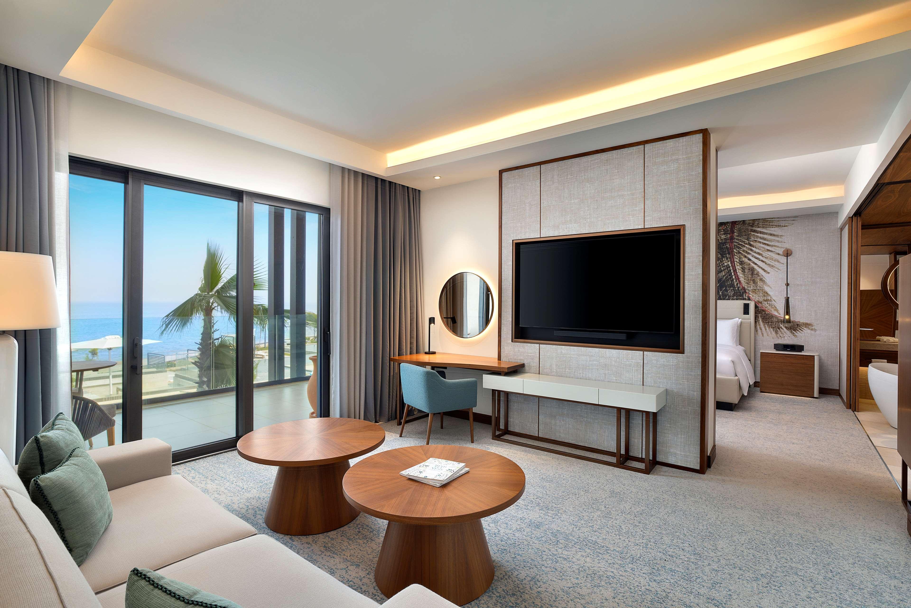 Suite Connecting Room