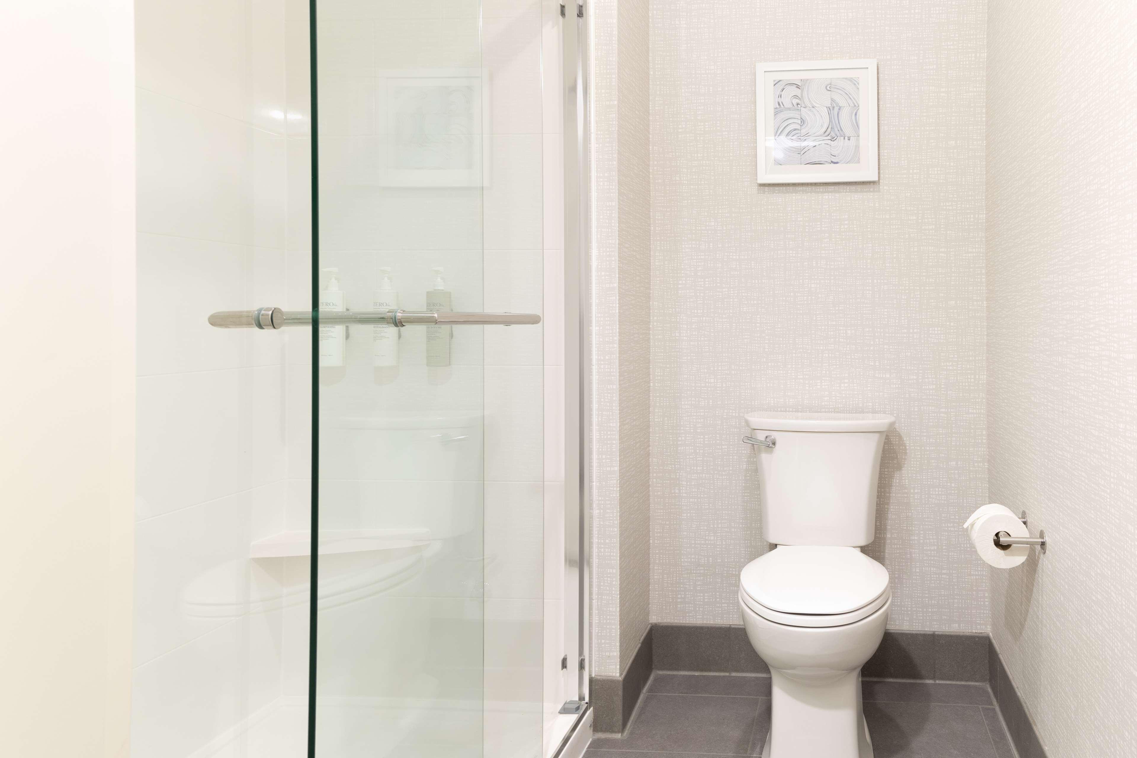 Studio King Size Bed