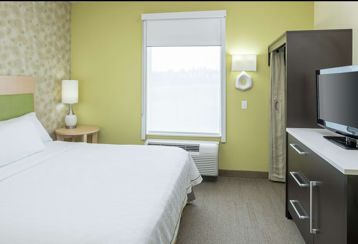 Suite Queen Size Bed