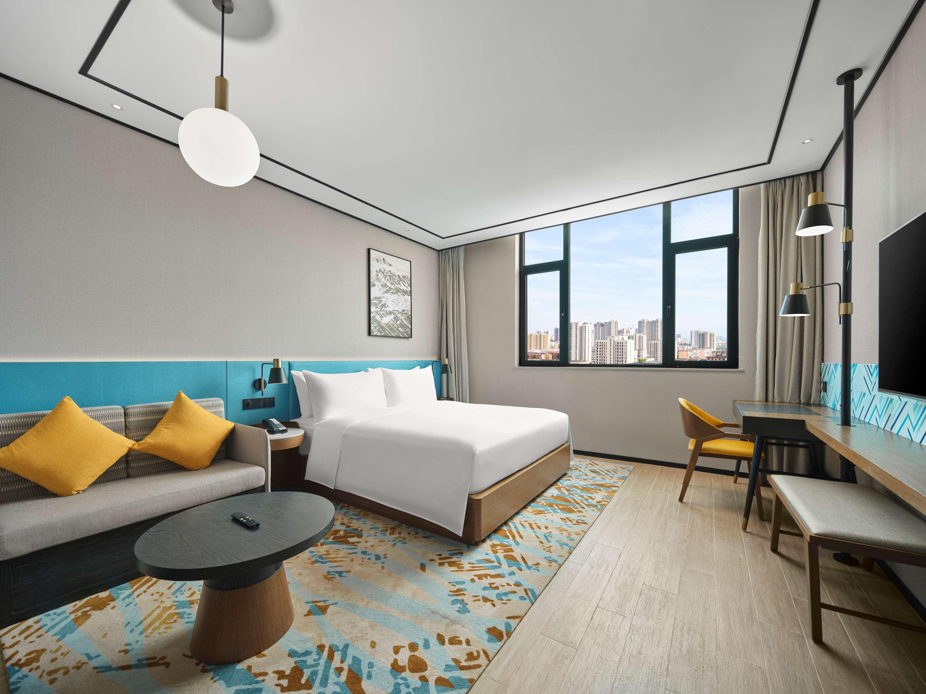 Double Superior King Bed