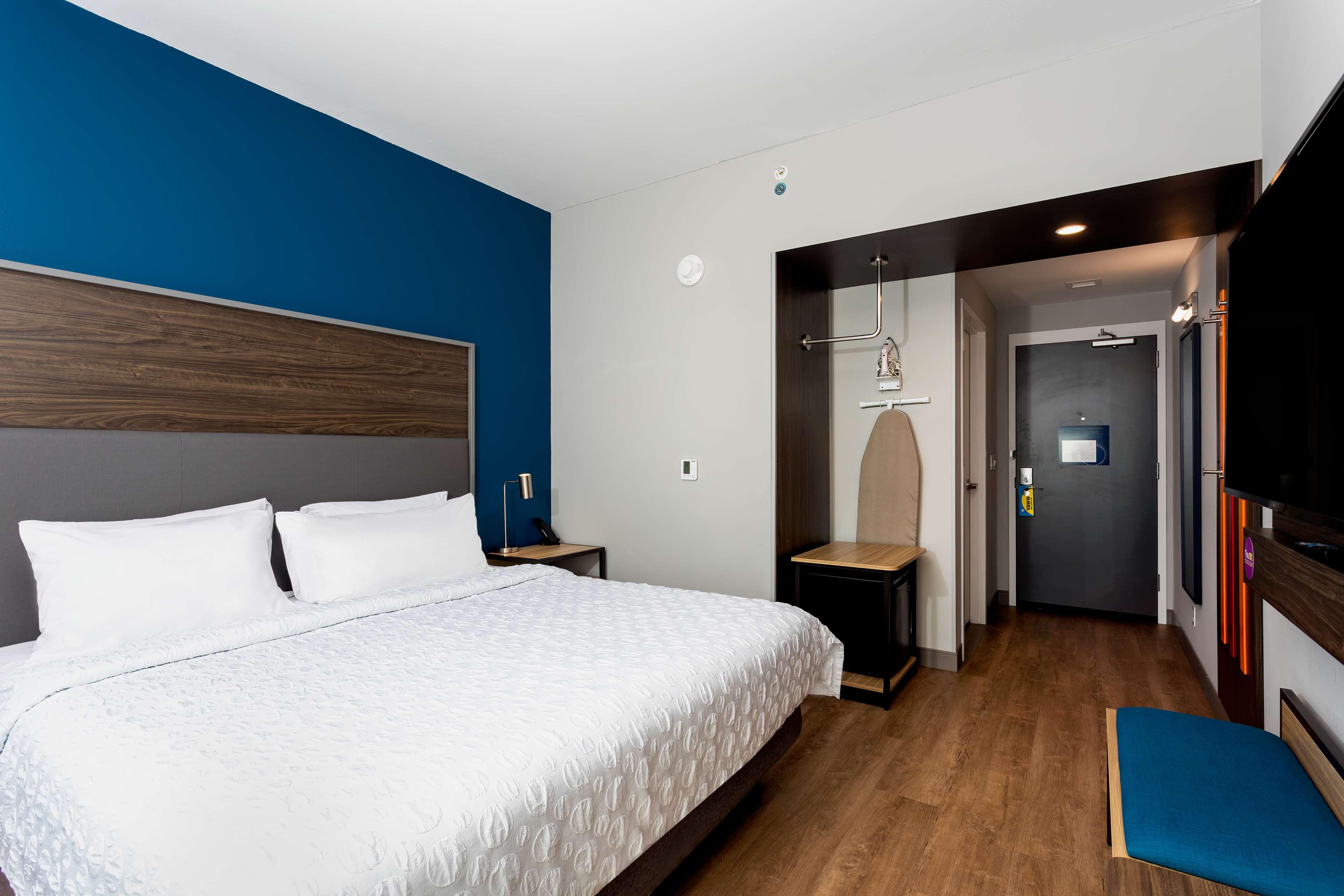 Double King Size Bed