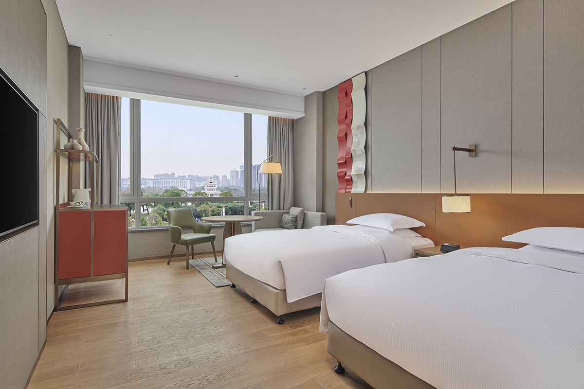 Twin Deluxe with Balcony