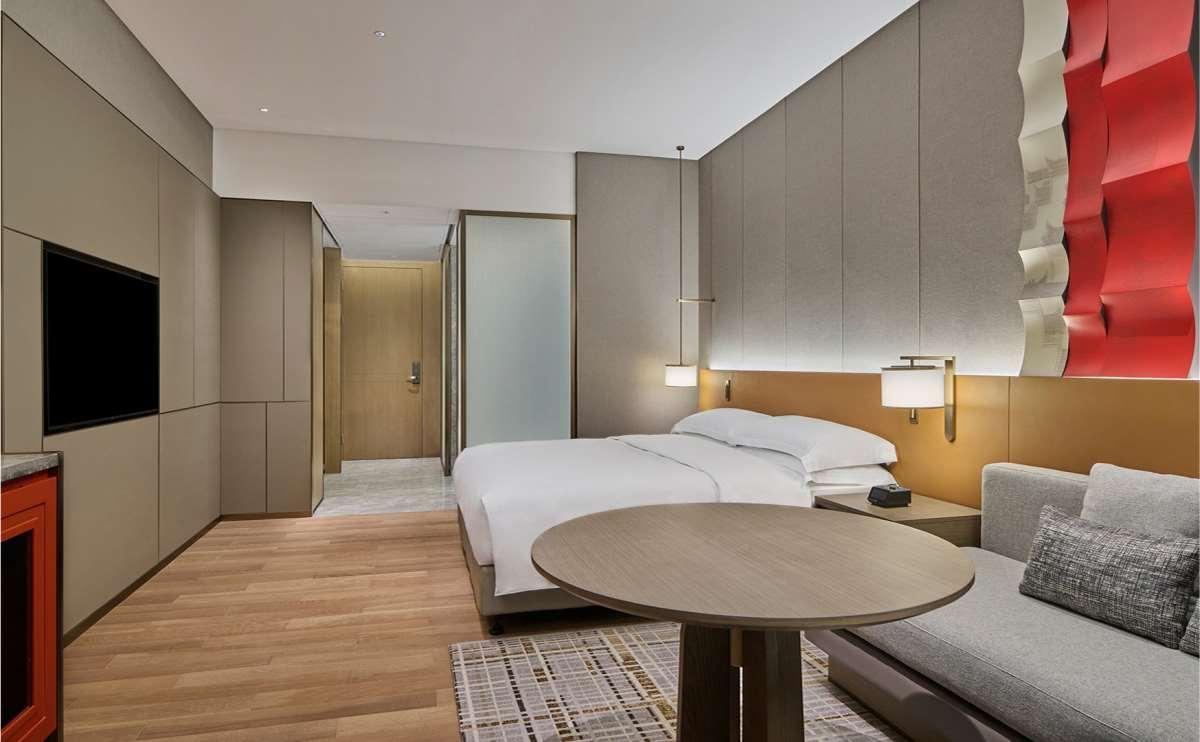 Double Superior King Bed