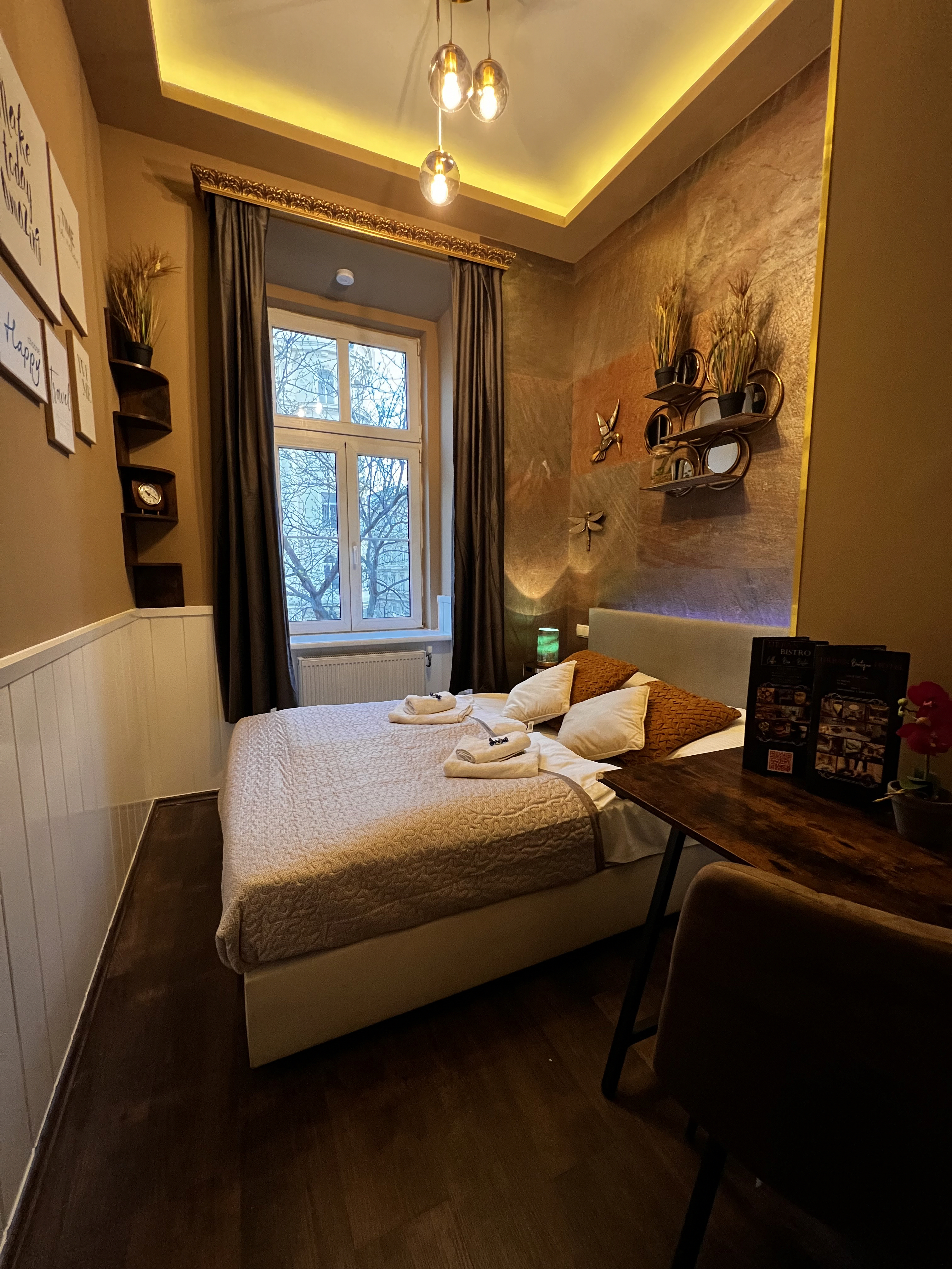 Double One Bedroom One Bathroom