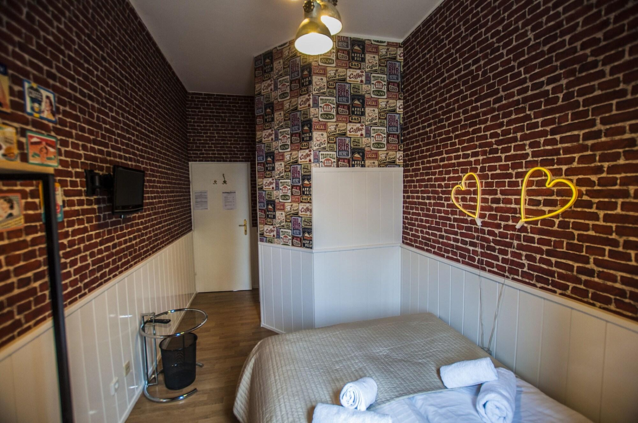 Double One Bedroom One Bathroom