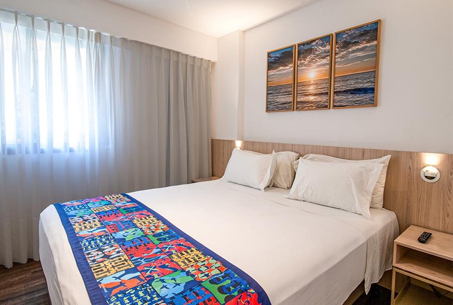 Quadruple Deluxe Premium