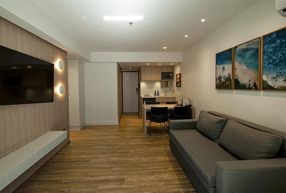 Quadruple Deluxe Premium