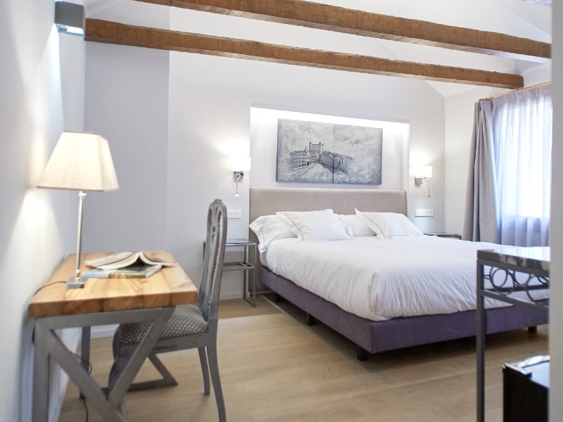 Double or Twin Superior