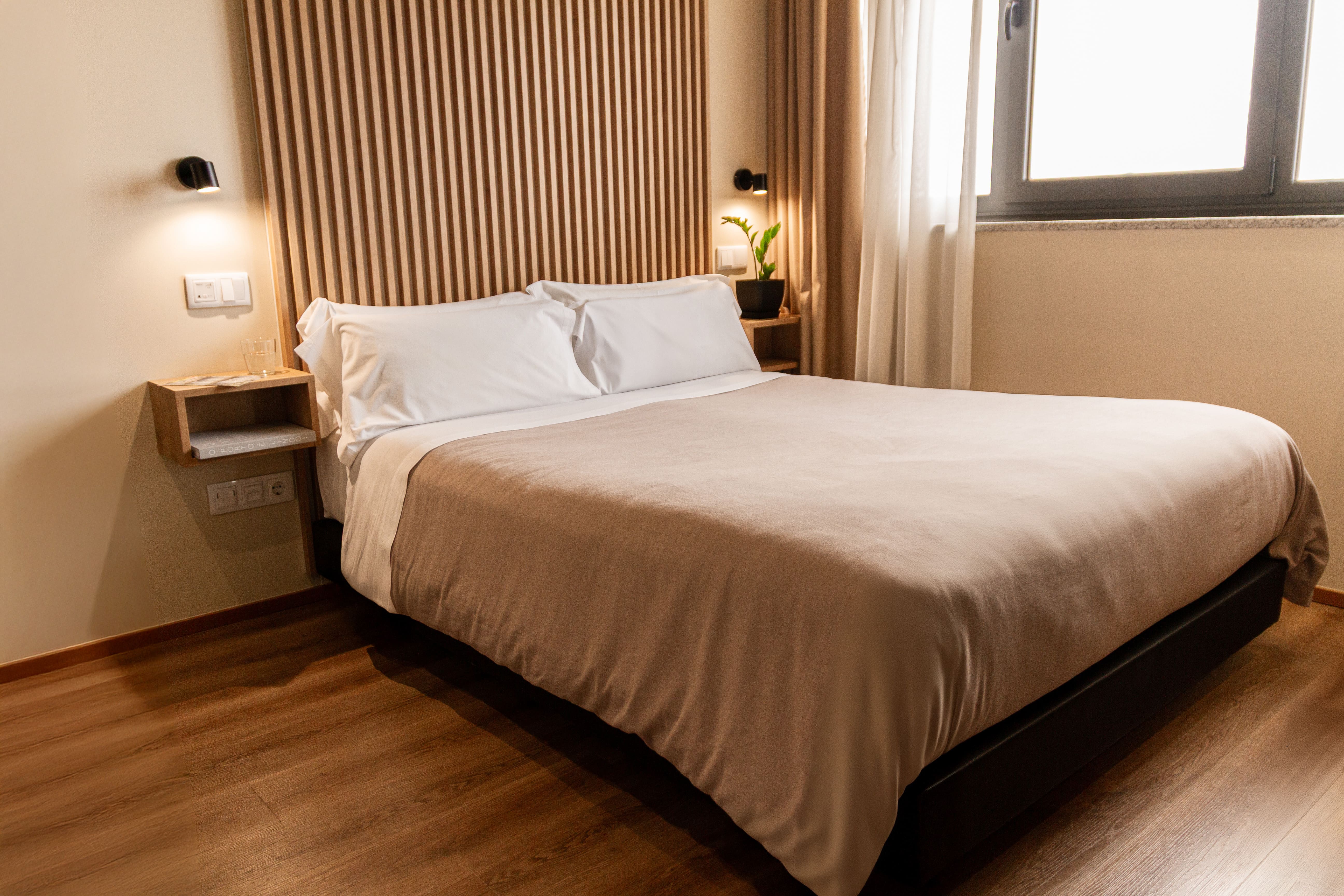 Double or Twin Standard