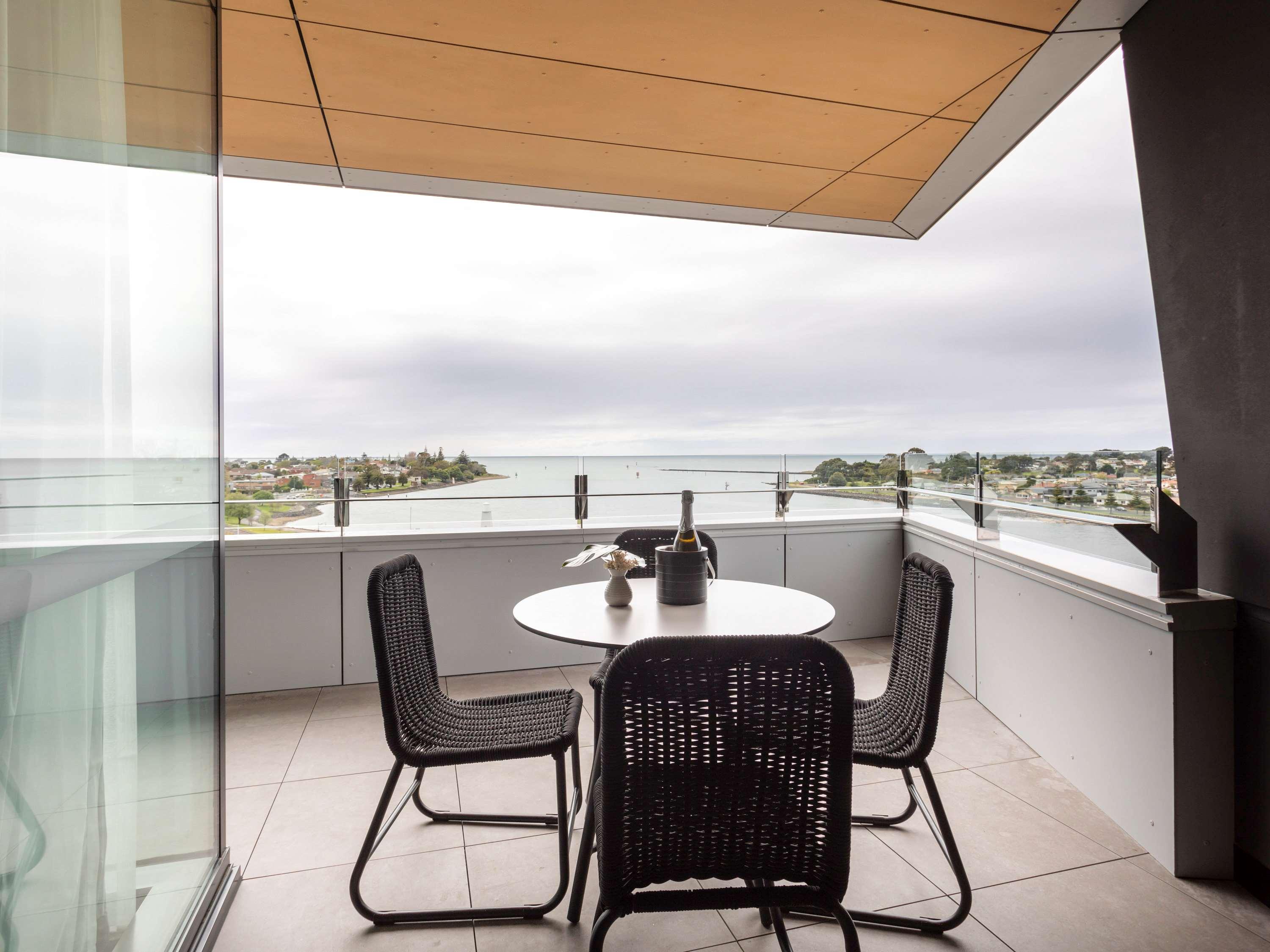 Suite Executive King Bed