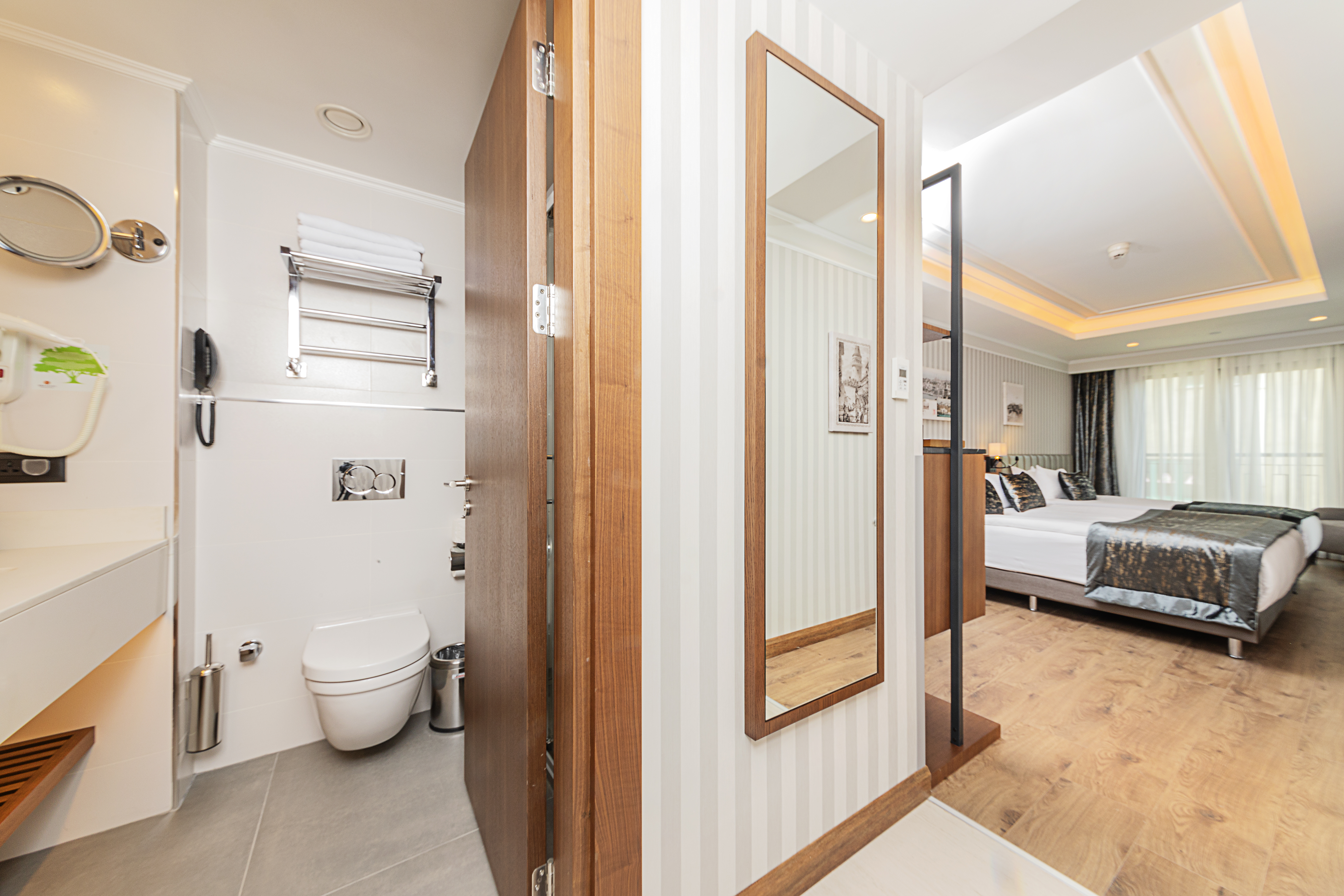 Family Room Three Beds