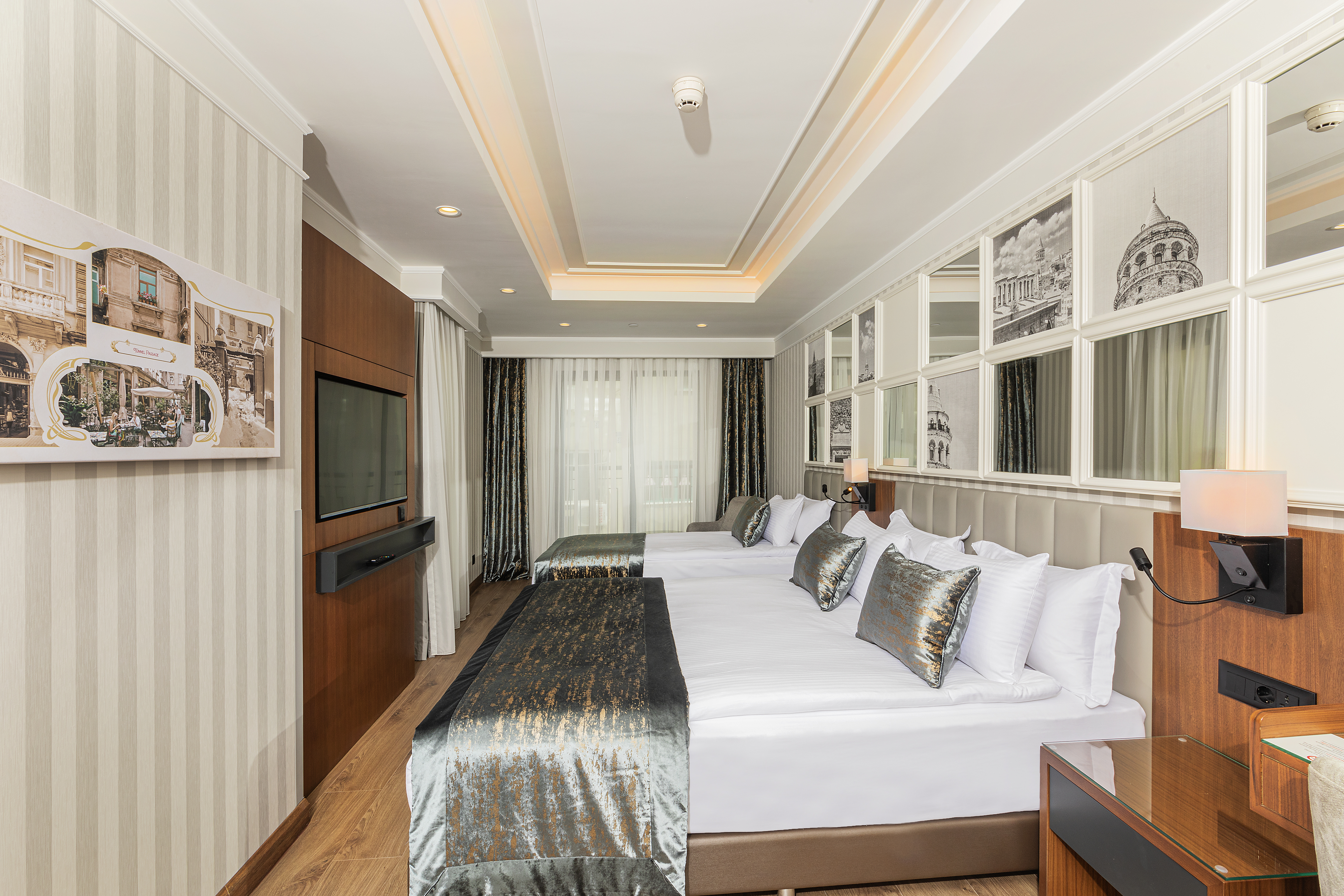 Family Room Three Beds