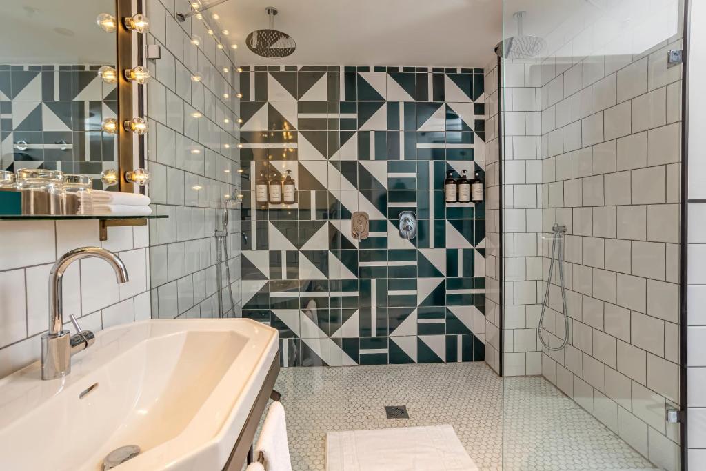 Junior Suite Capacity 2