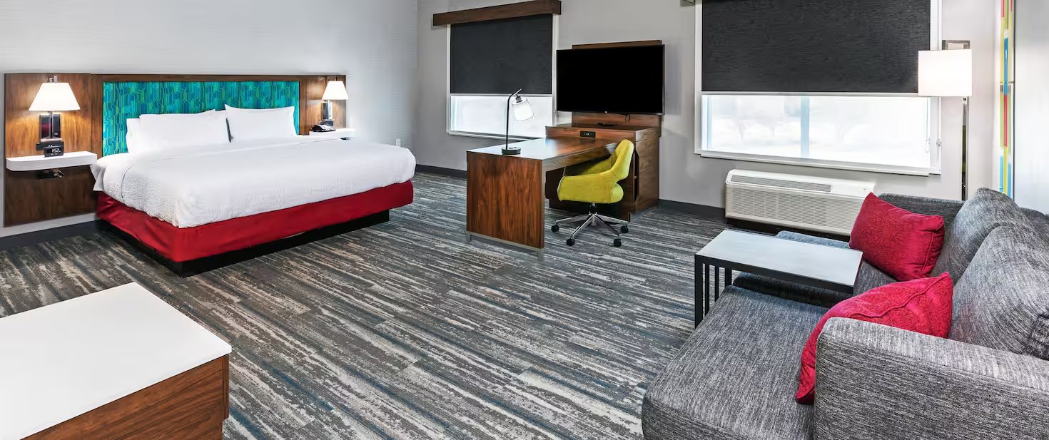 Studio King Size Bed