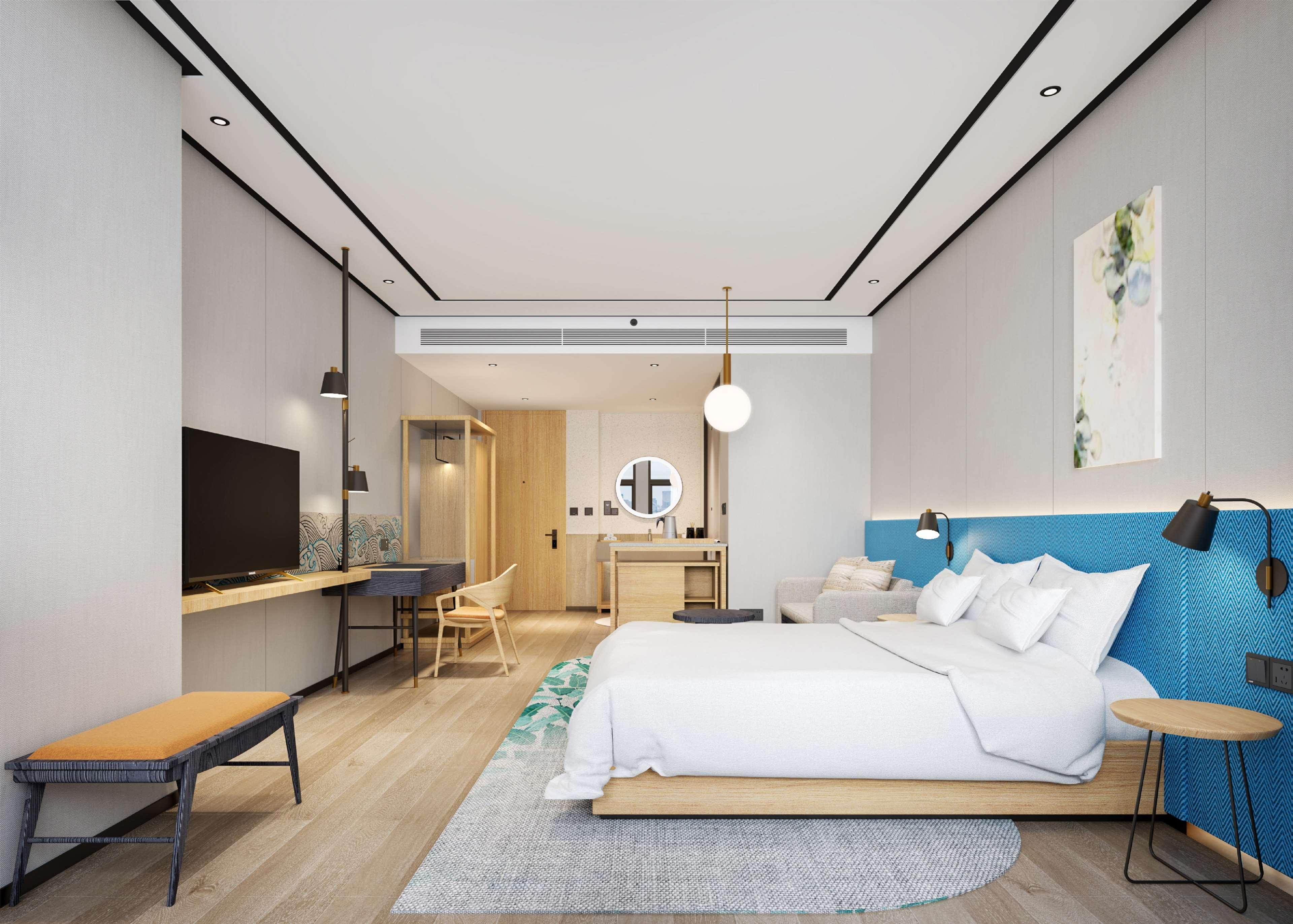 Double Guest Room King Bed