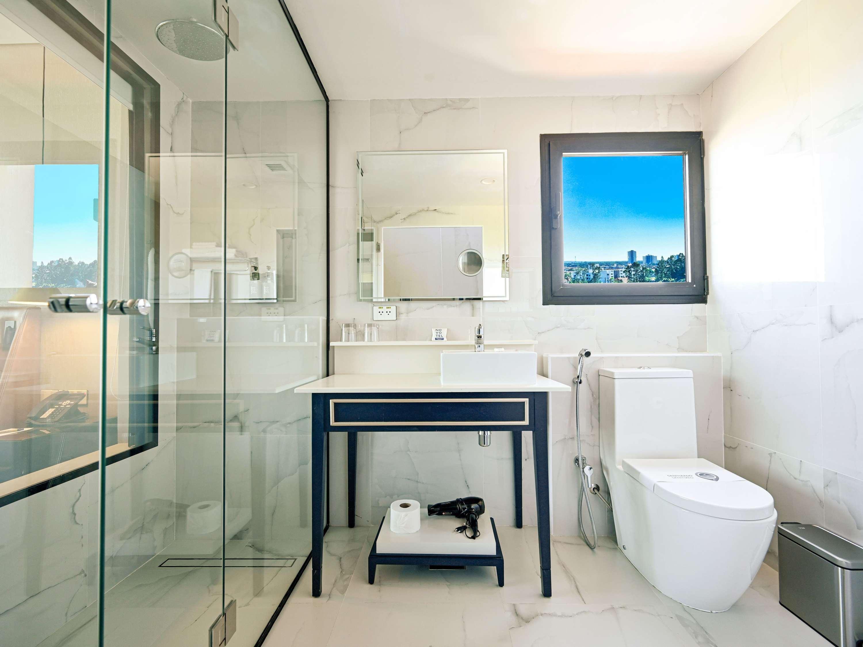 Double Superior King Bed