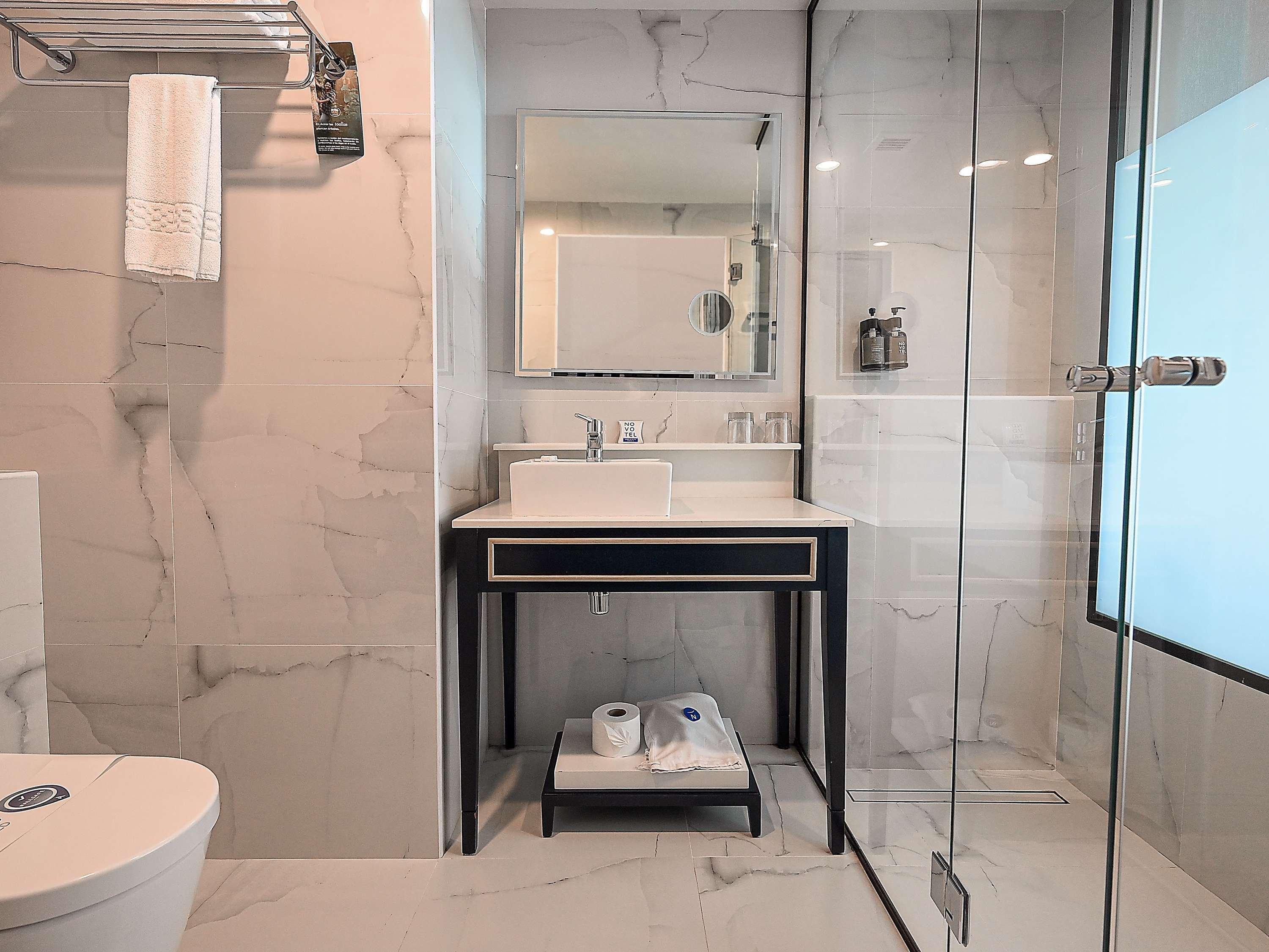 Double Superior King Bed