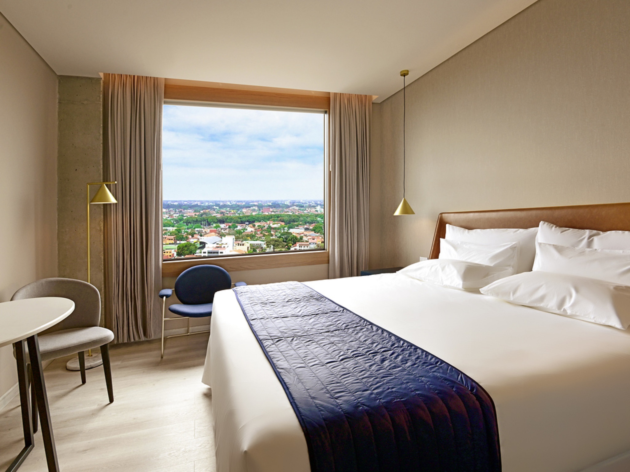 Double Executive King Bed