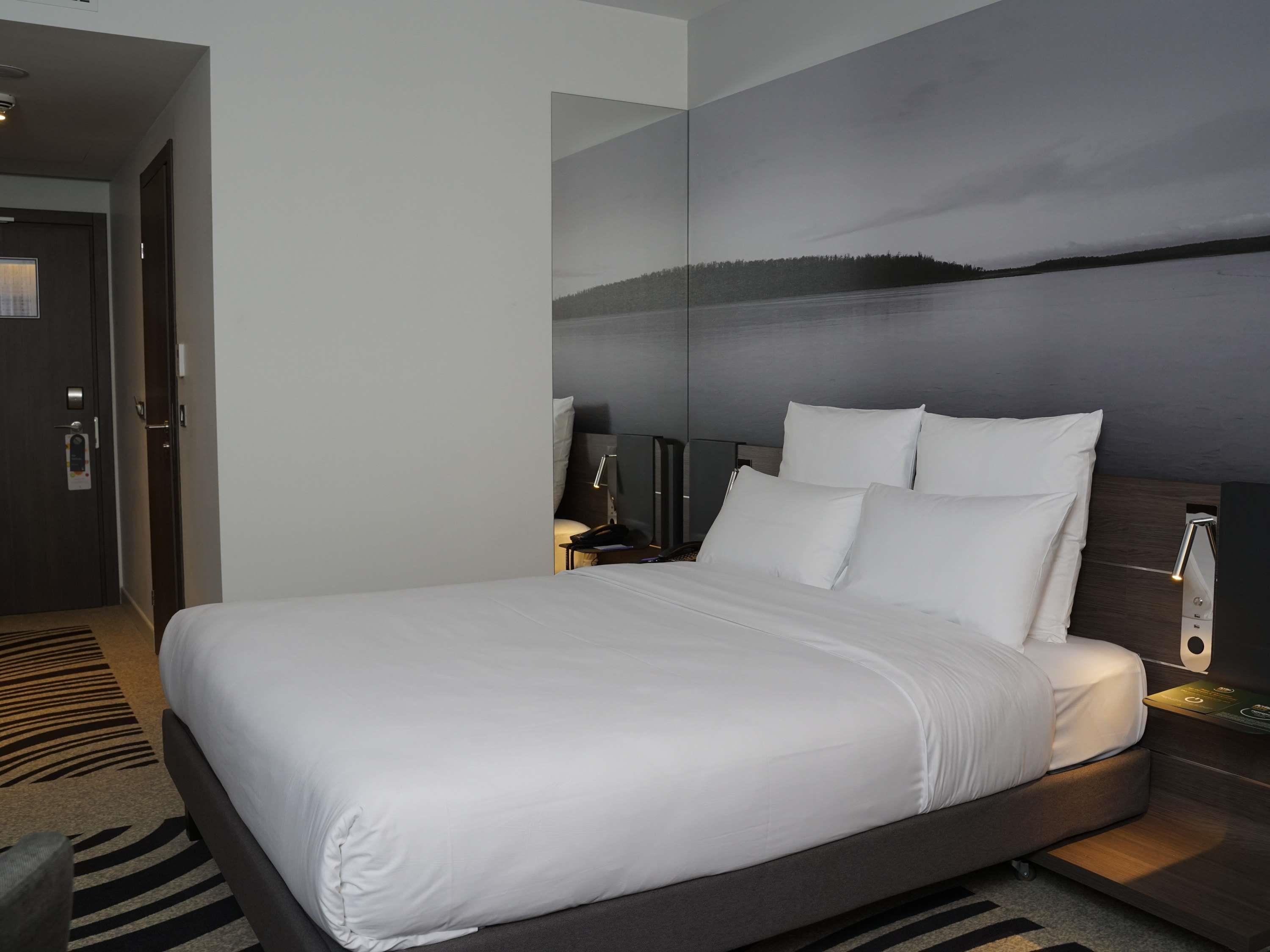 Double Superior Queen Bed