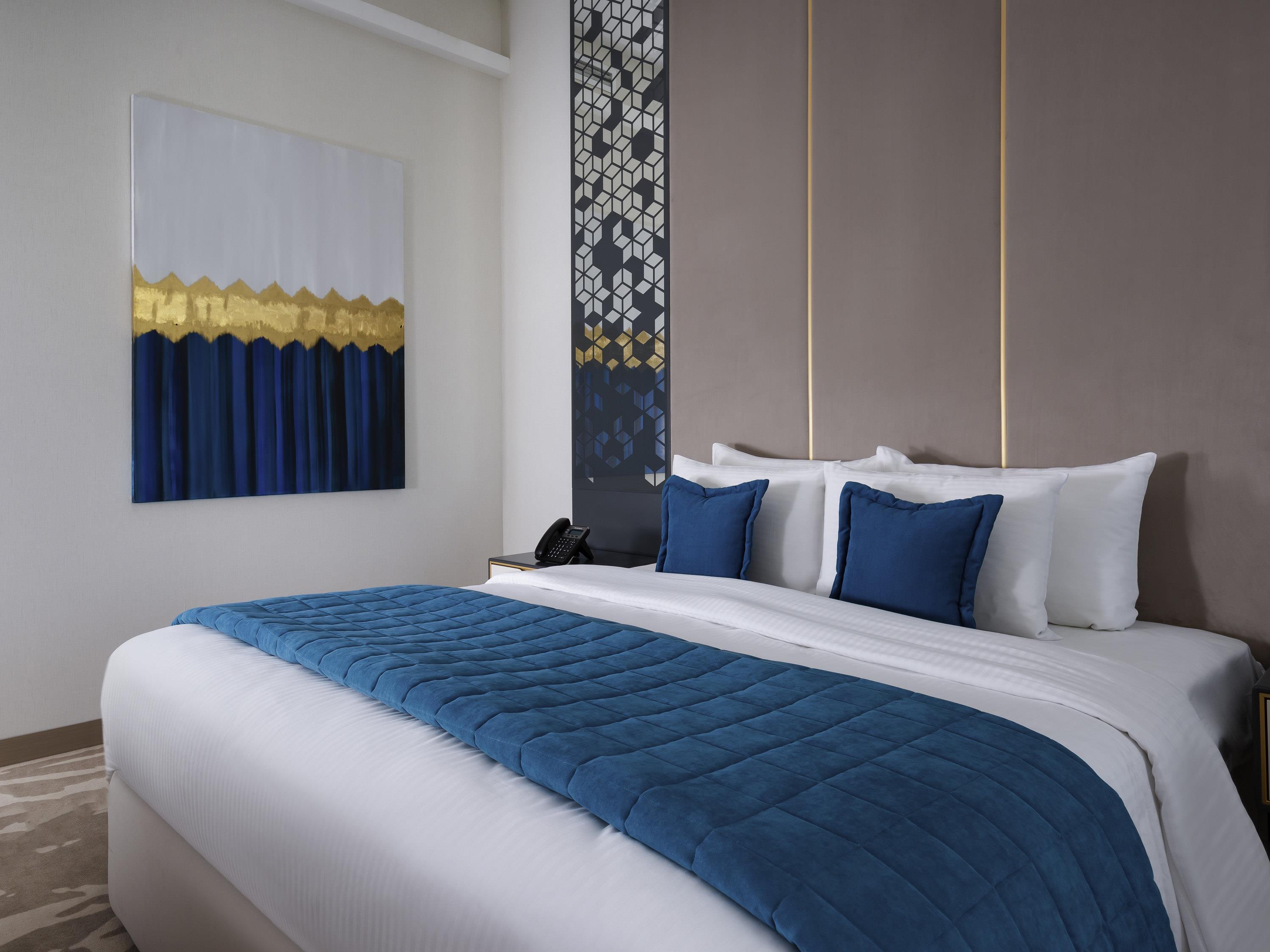 Double King Size Bed