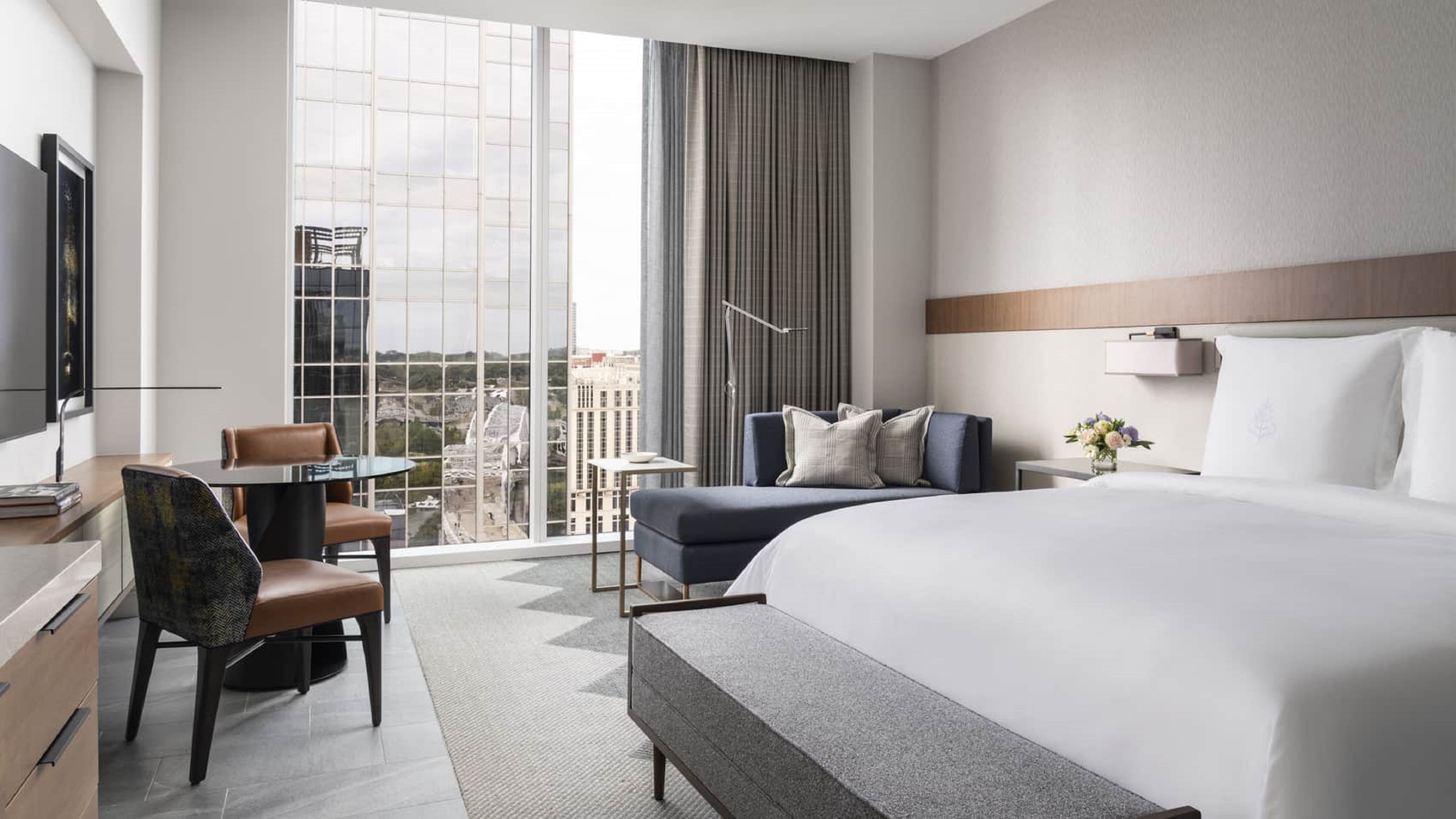 Double City View King Bed