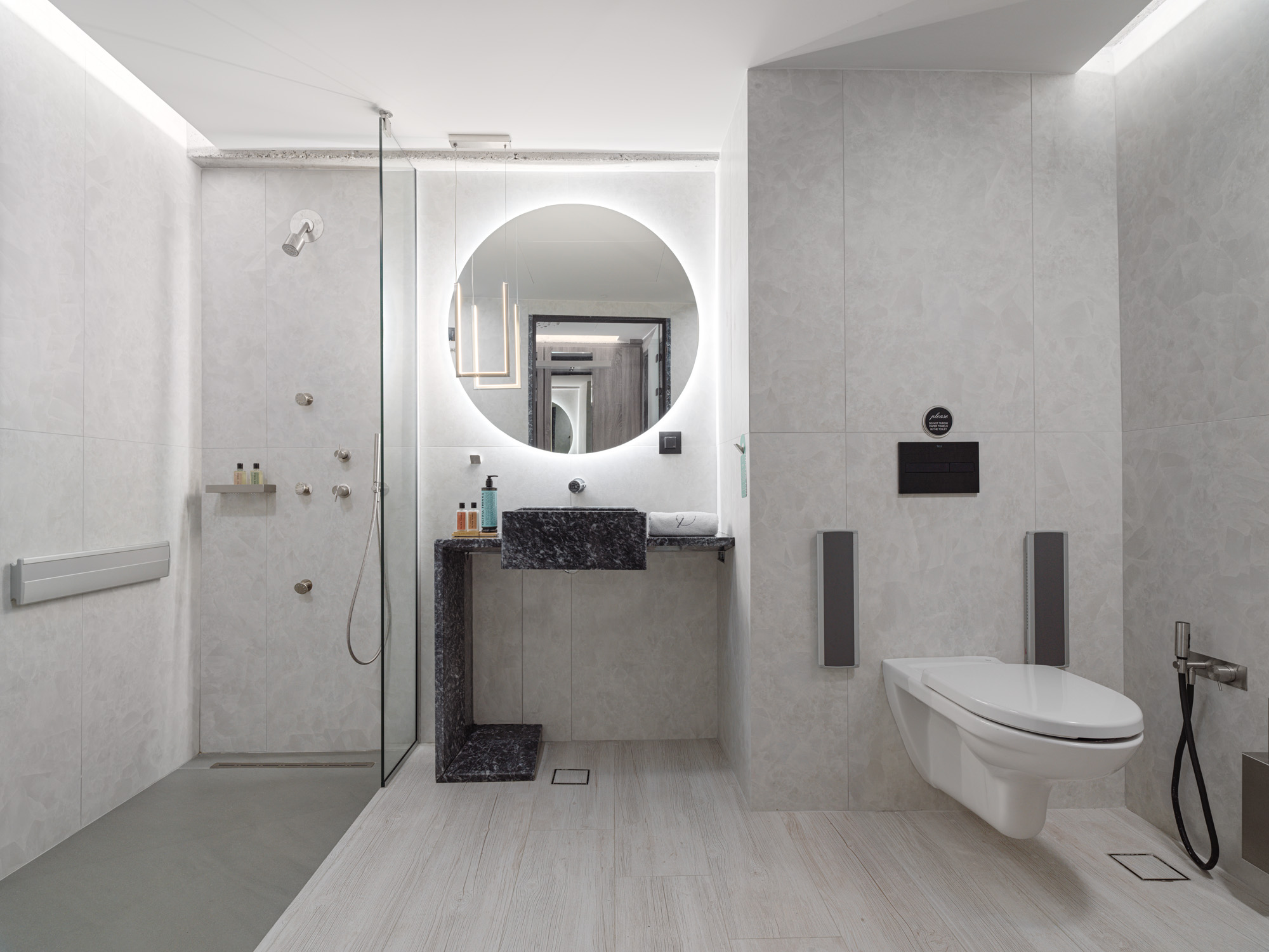 Double or Twin Superior