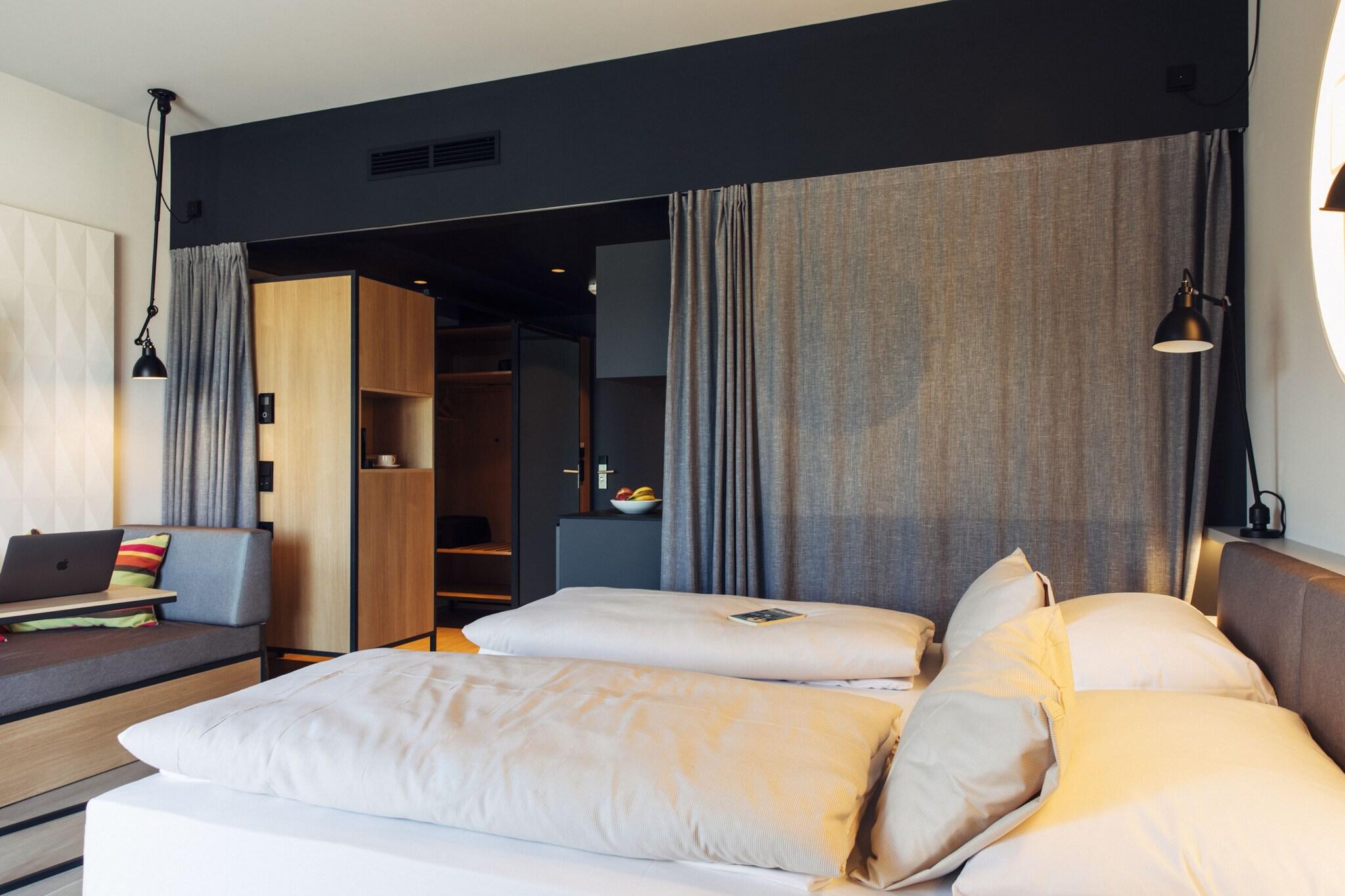 Studio with Double Bed