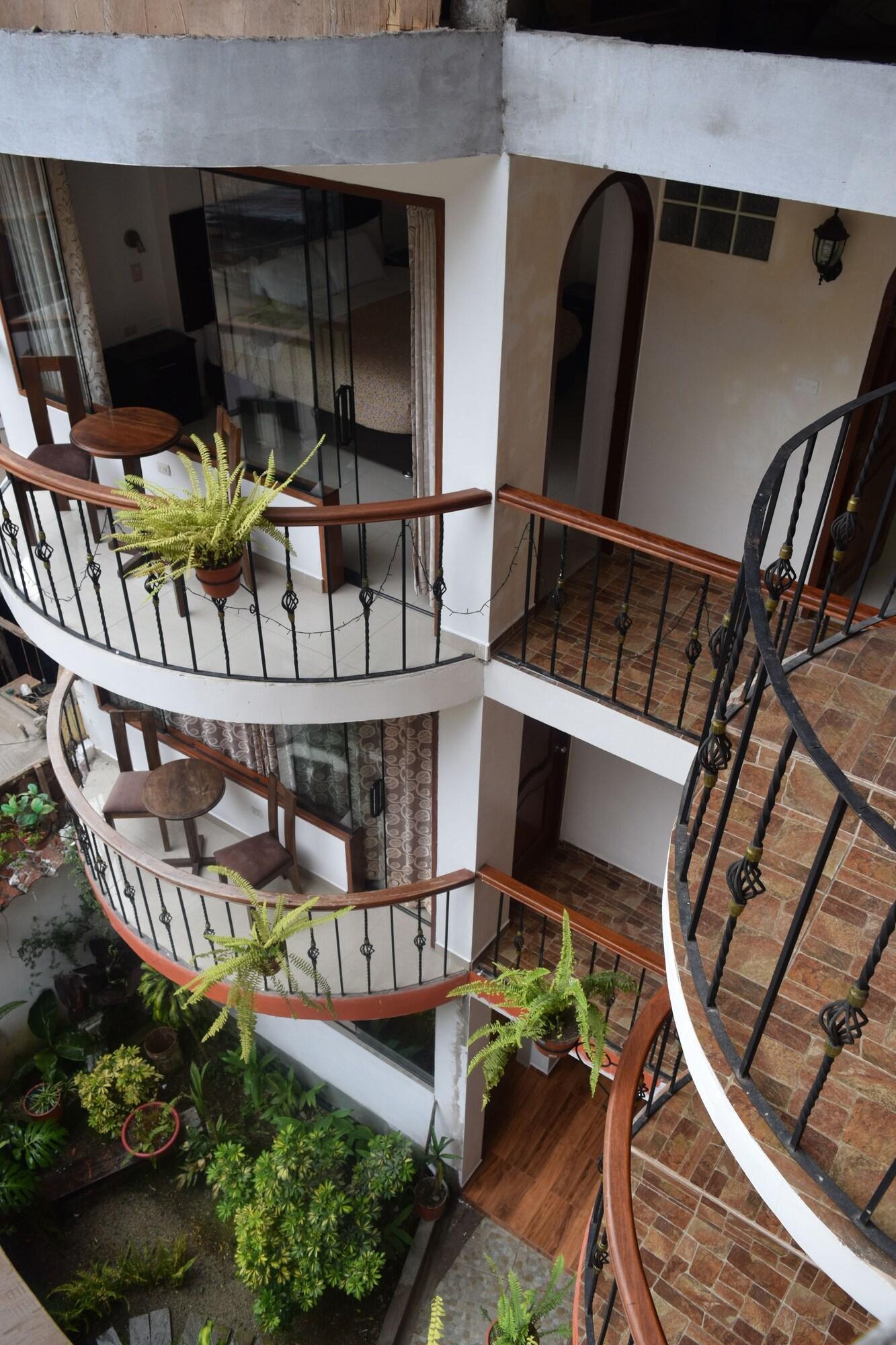 Double Queen Size Bed