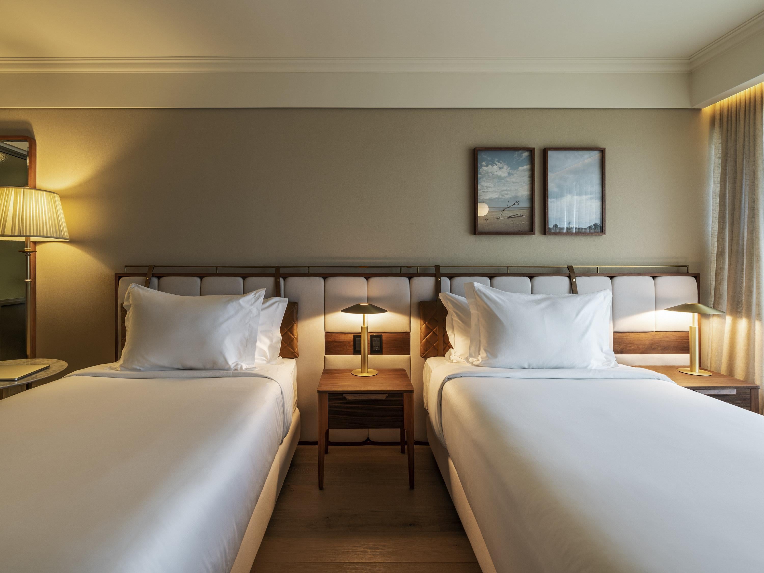 Double Deluxe King Bed