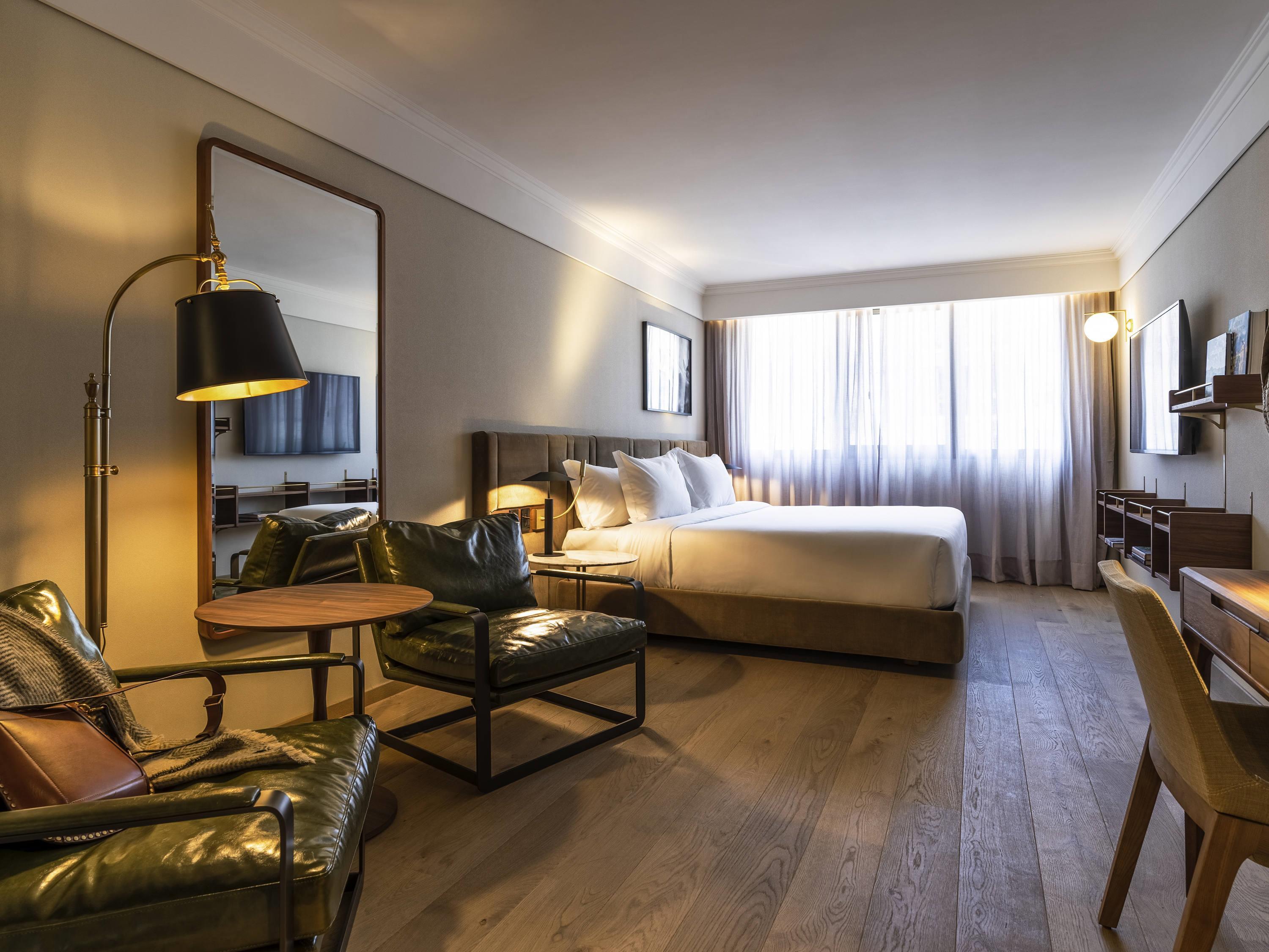 Double Superior King Bed