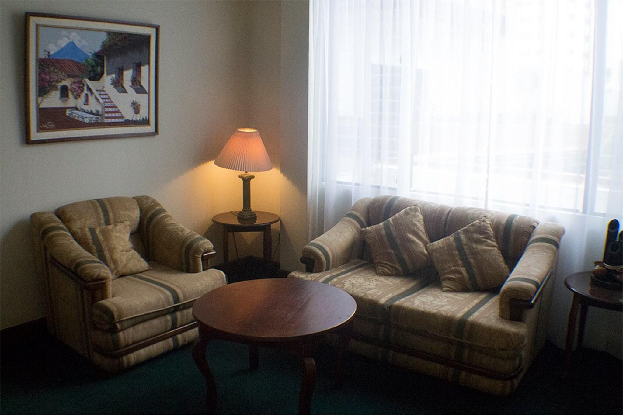 Suite Deluxe Two Queen Beds