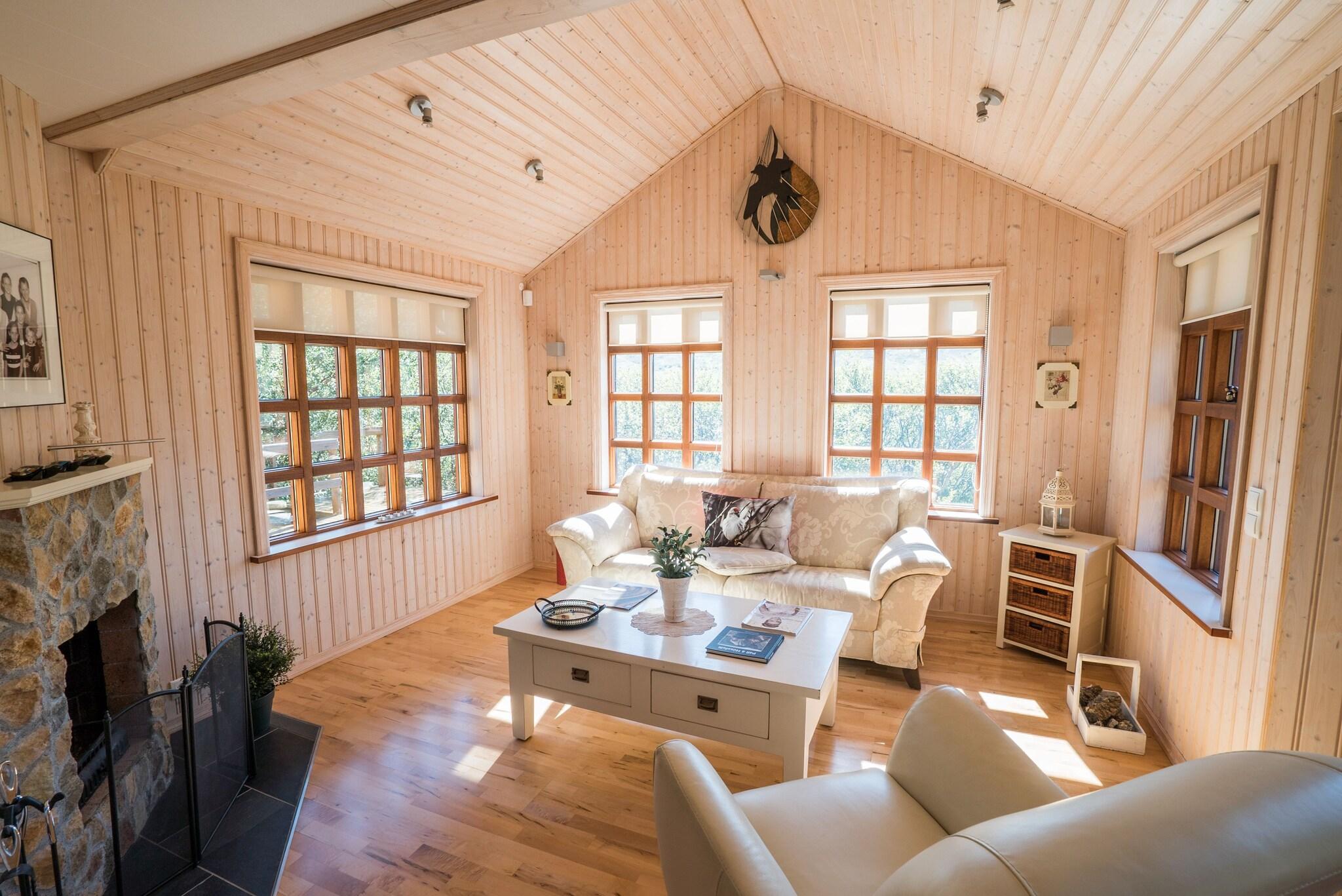 Villa Two Queen Beds