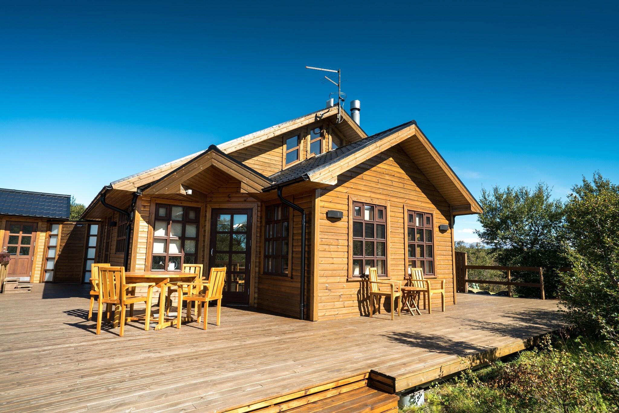 Villa Two Queen Beds