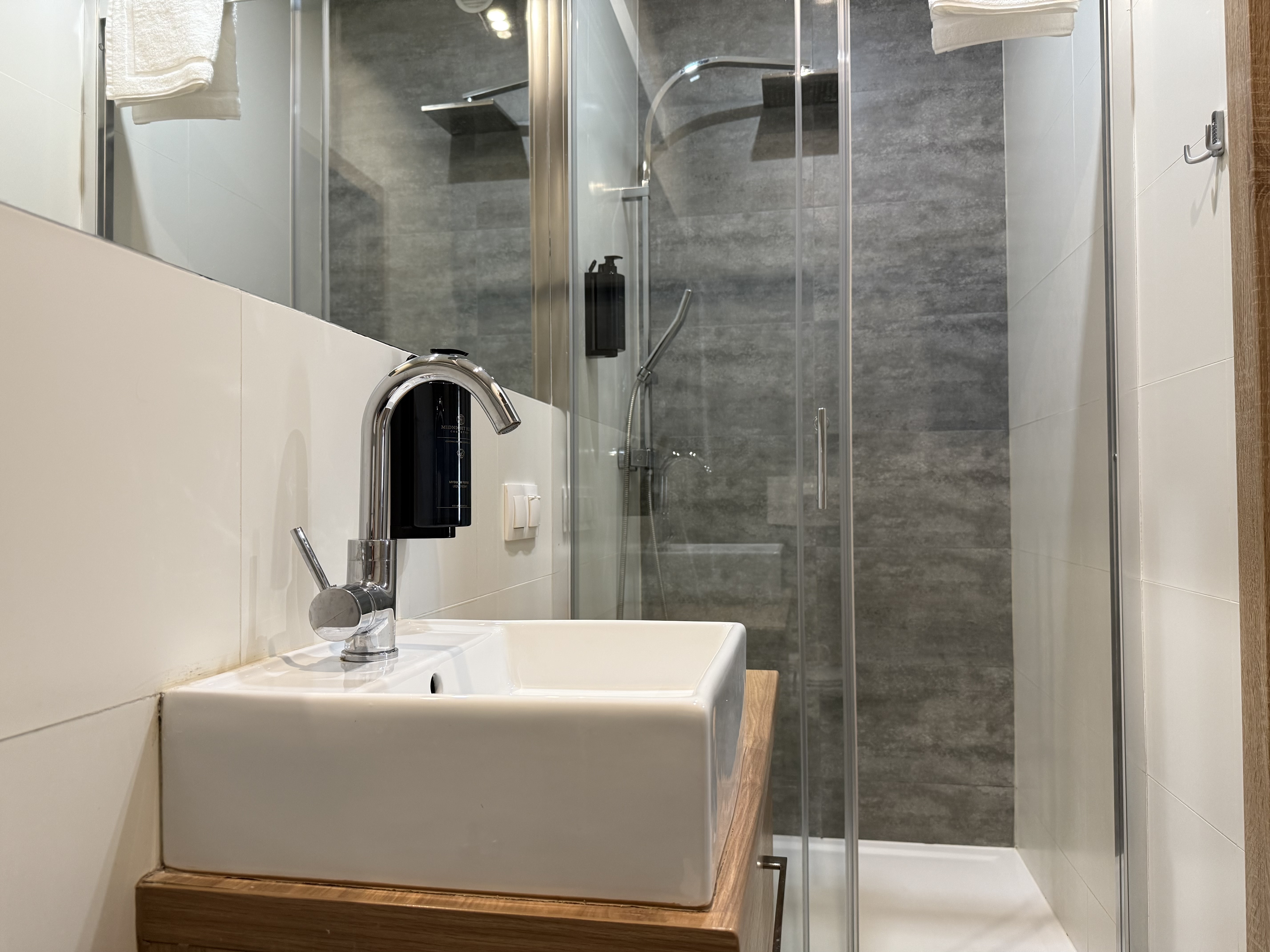 Apartment Deluxe One Bed