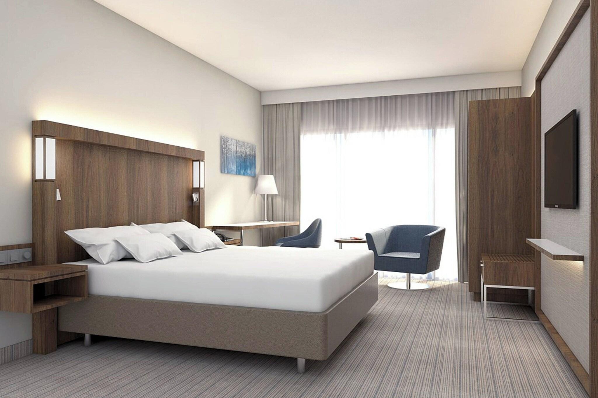 Double City View King Bed