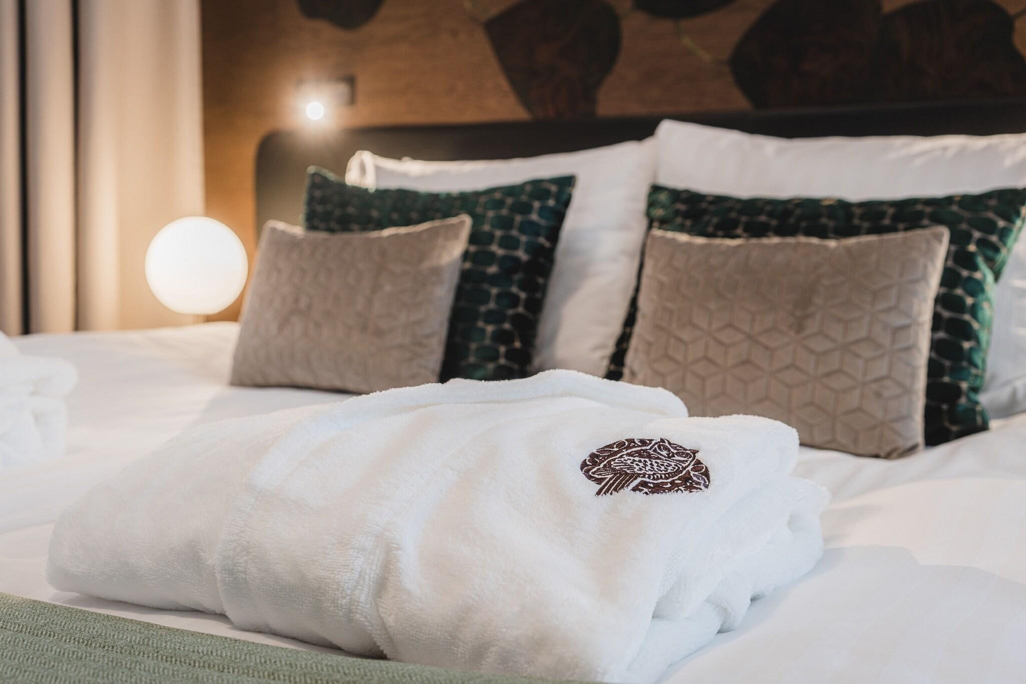 Apartment Deluxe King Bed