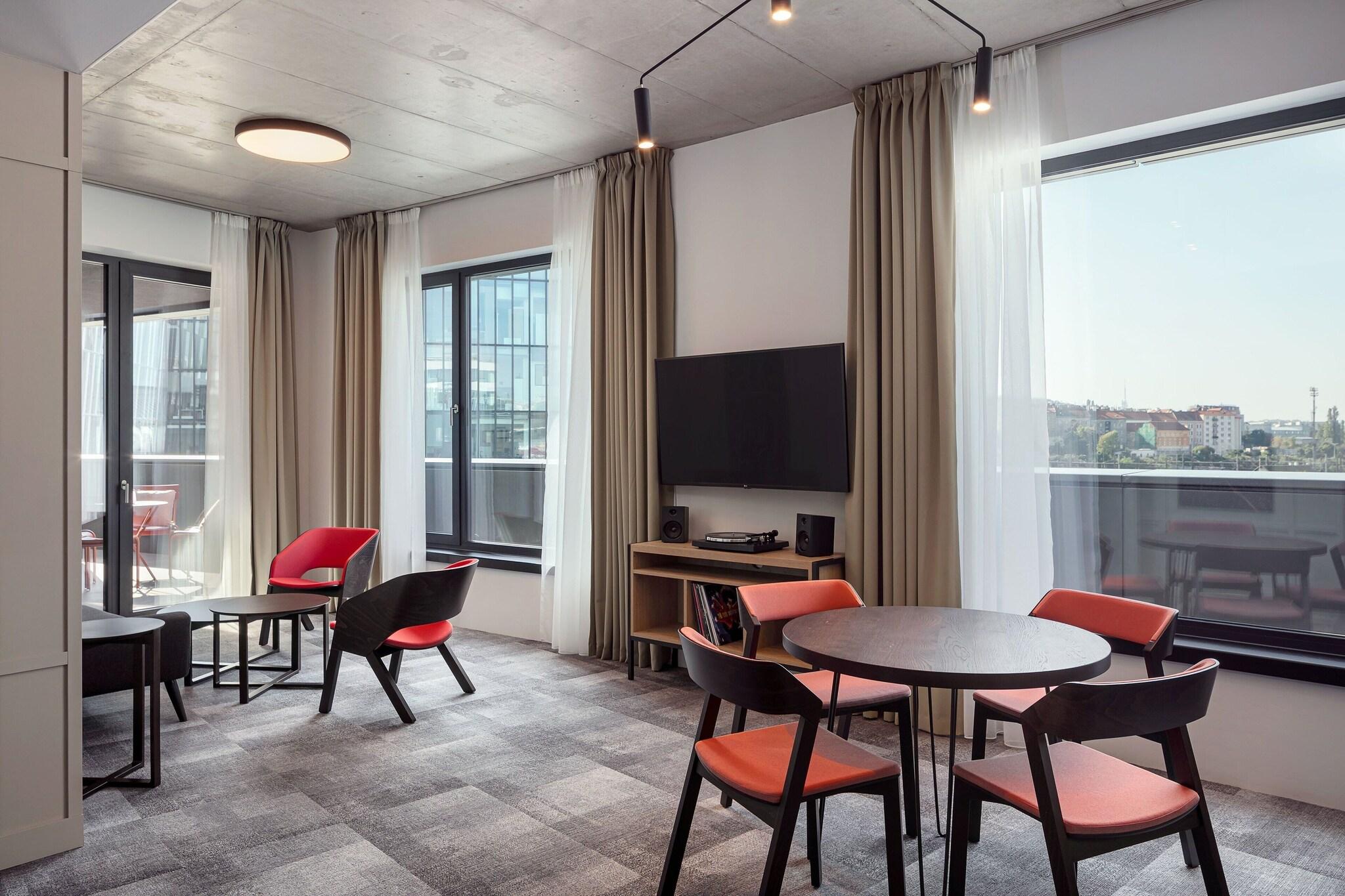 Suite King Bed One Bedroom 