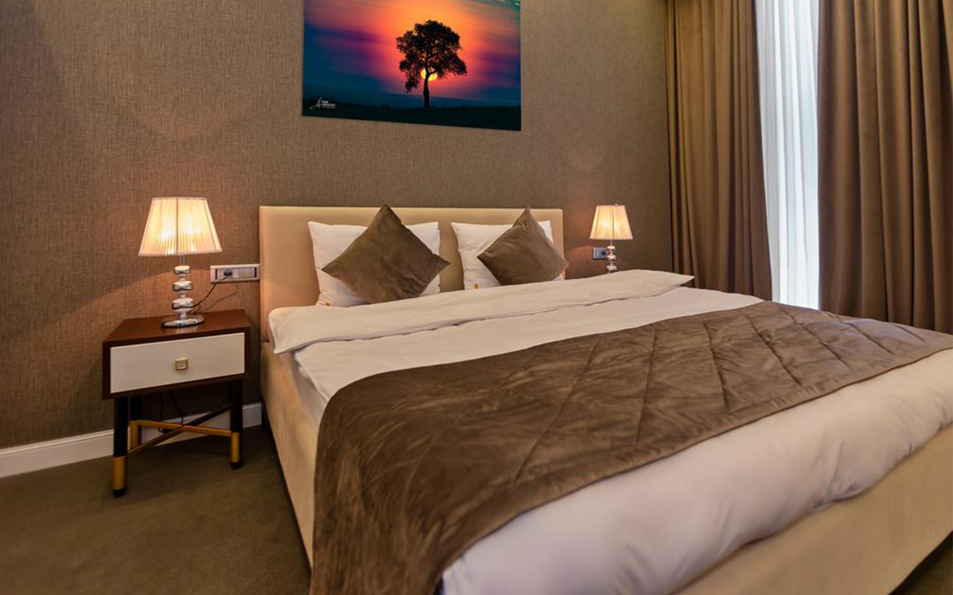 Double Superior King Bed