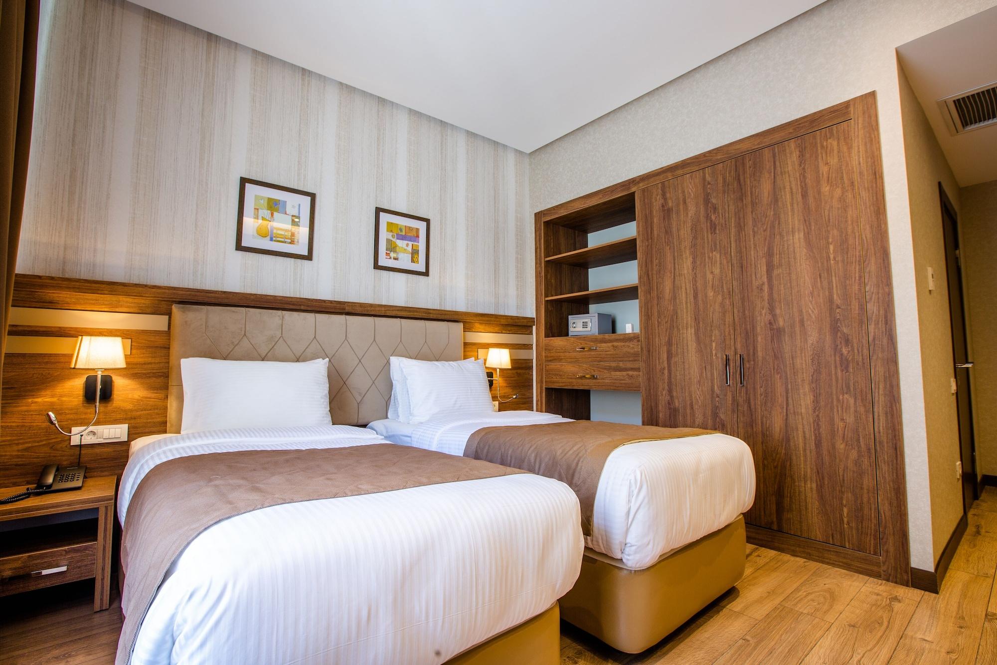 Double or Twin Standard