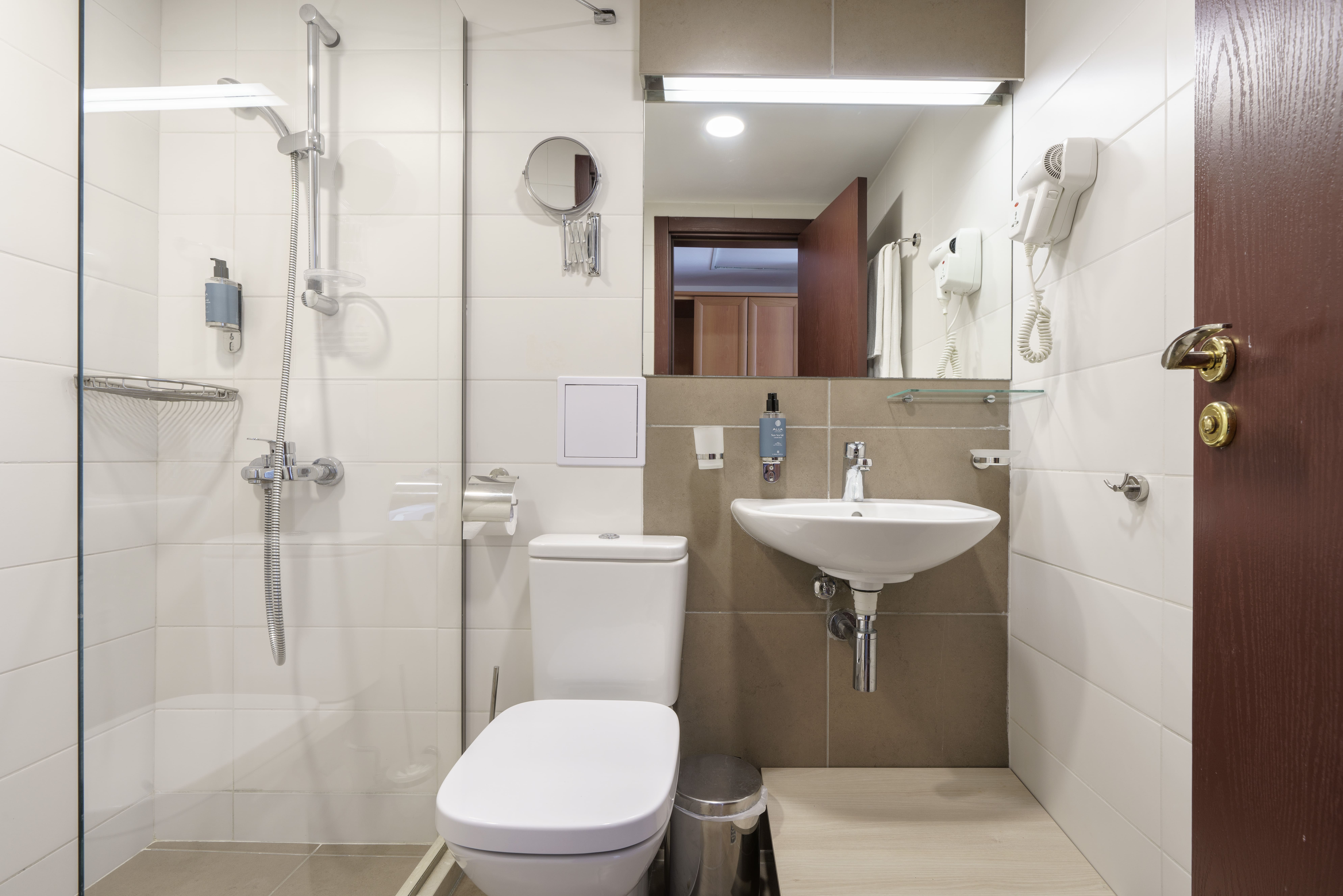 Double Single Economy