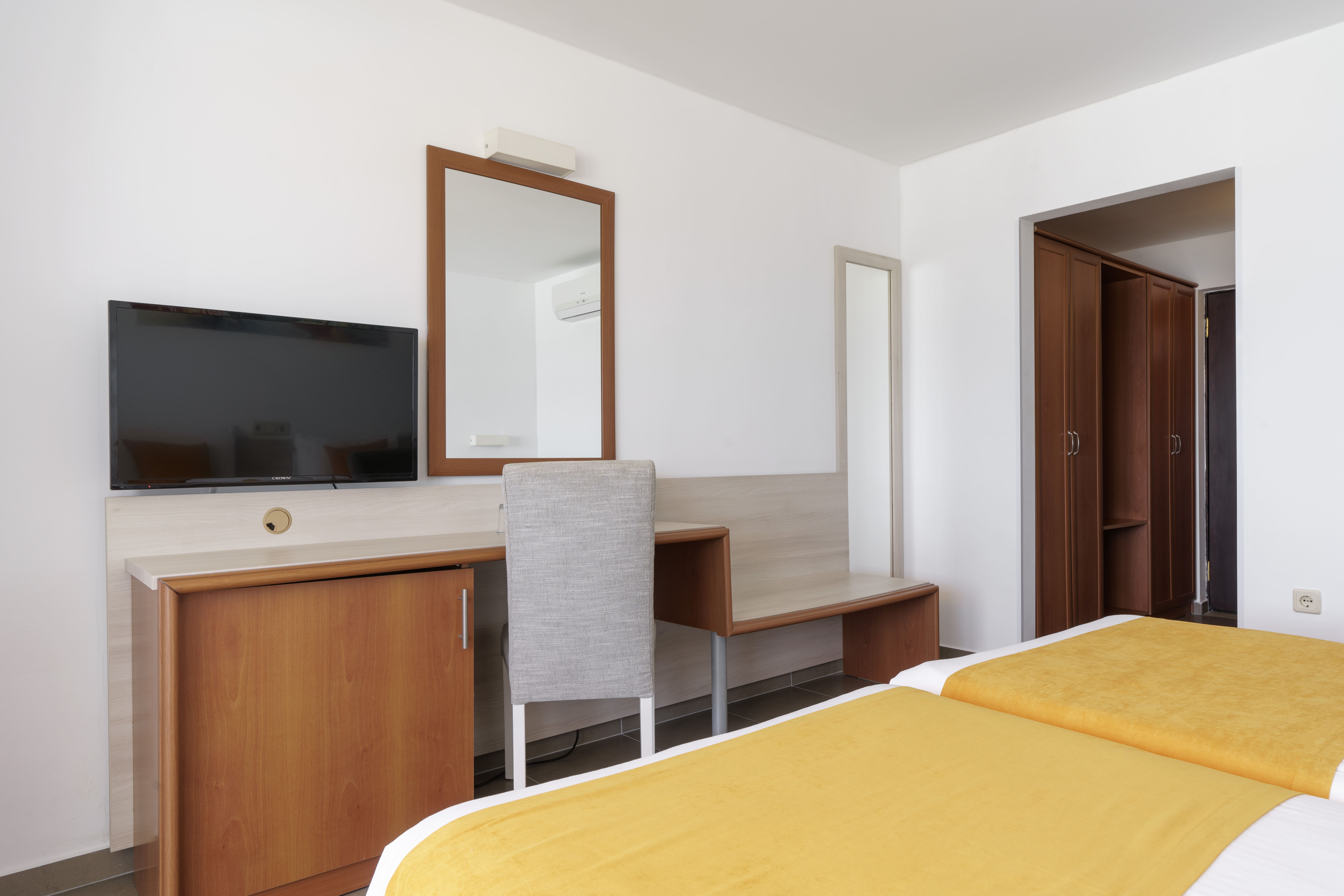 Double Single Sea View