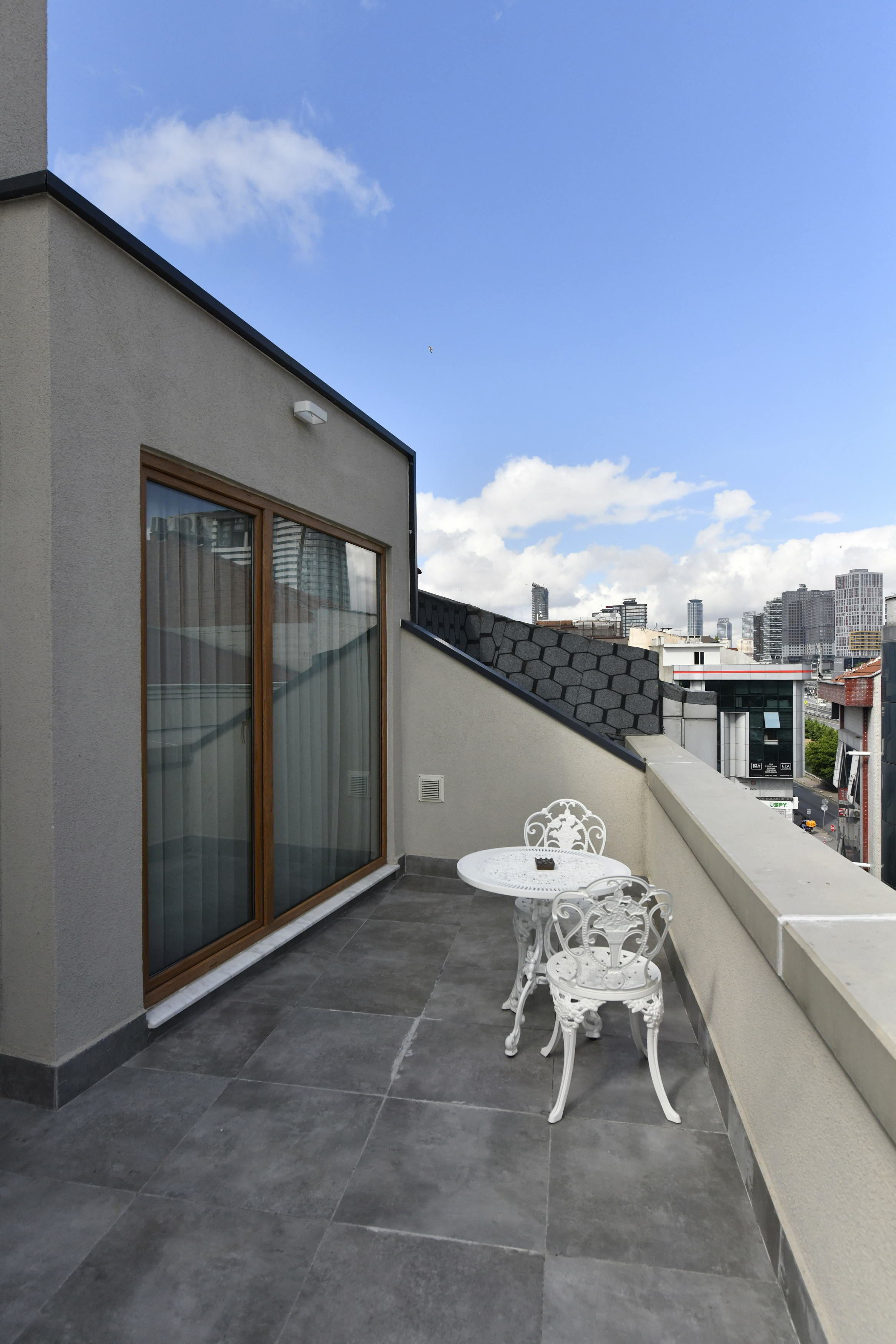 Suite King Bed with Jacuzzi