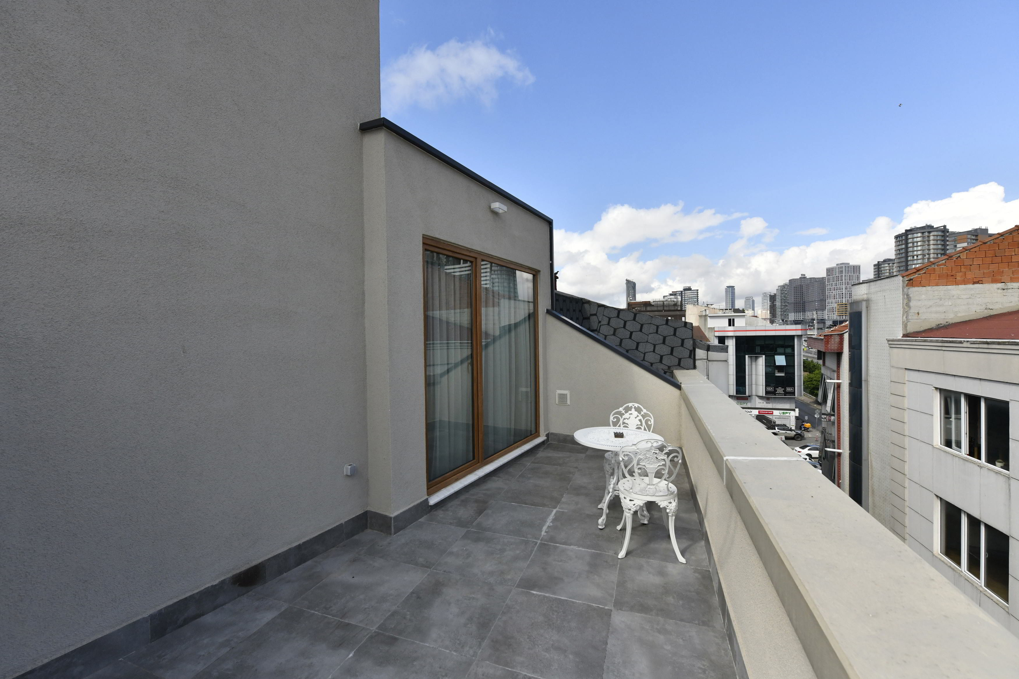 Suite King Bed with Jacuzzi